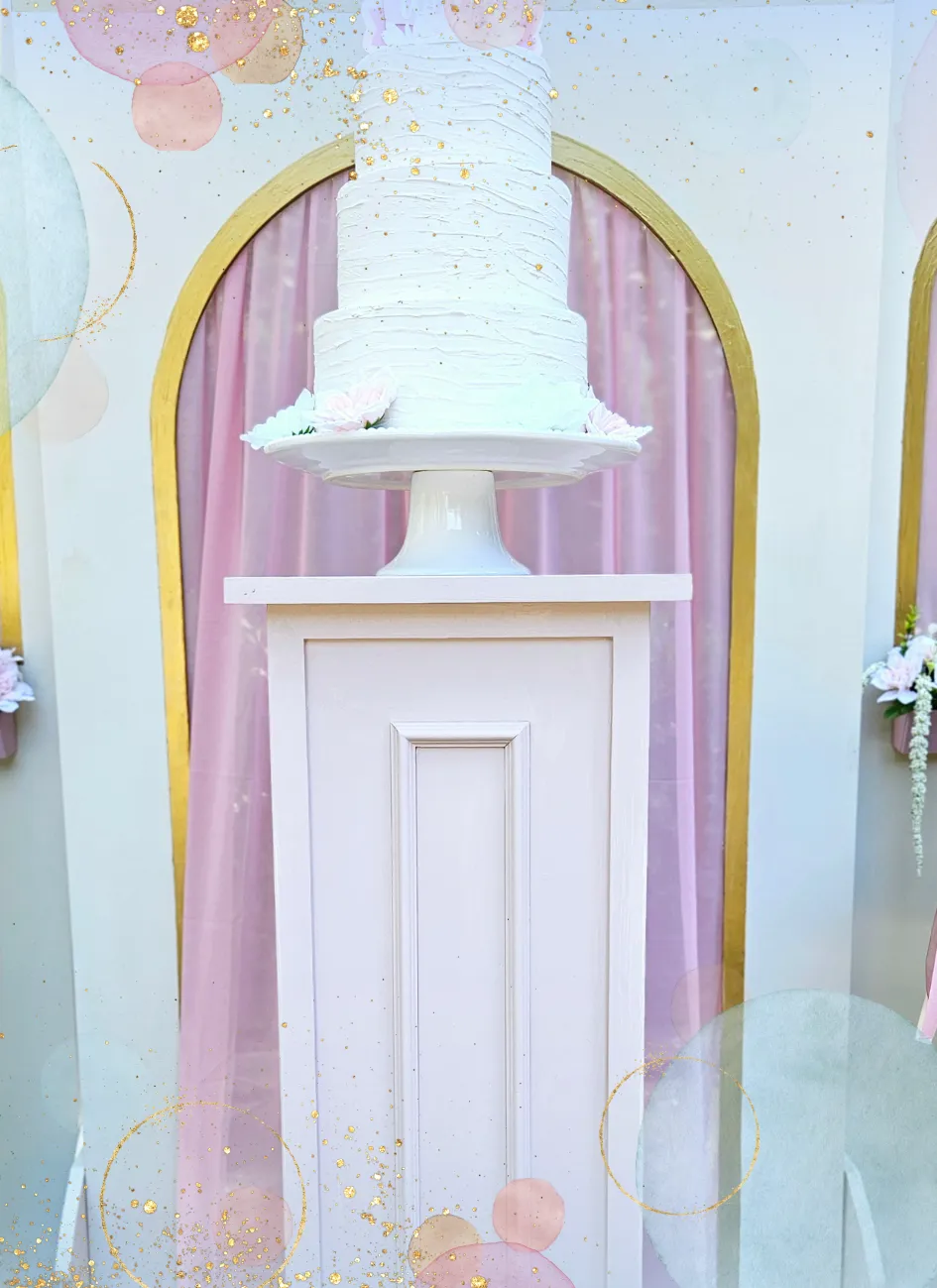 Cake Pedestals & Risers
