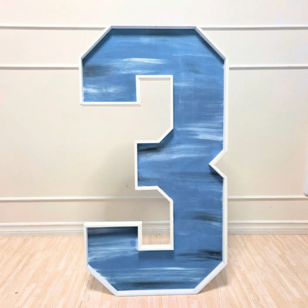 Marquee Number 3 Blue Grunge