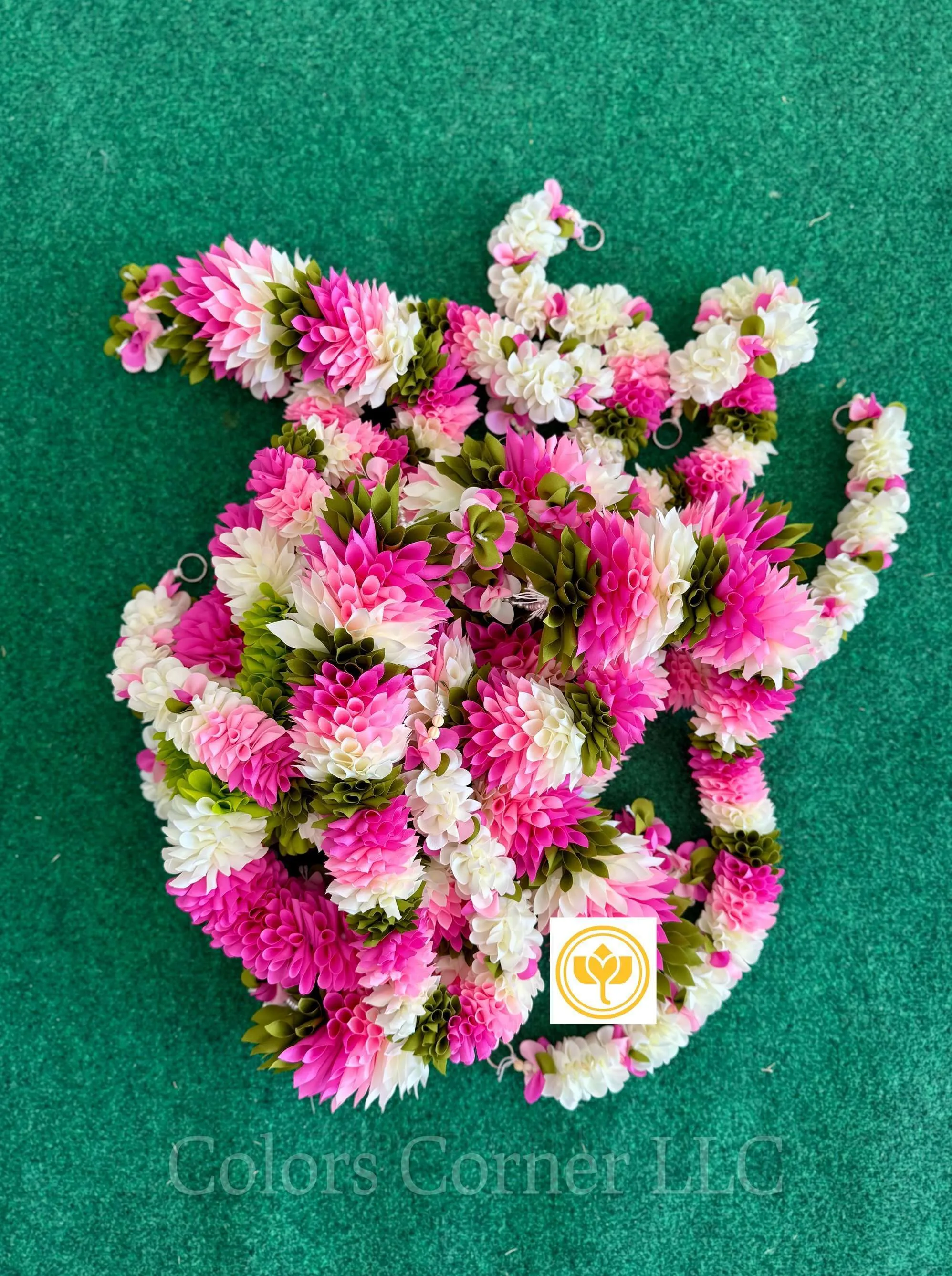 Garlands Hanging - G09