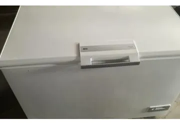 Diepvries (koffermodel 86cm X 120cm)