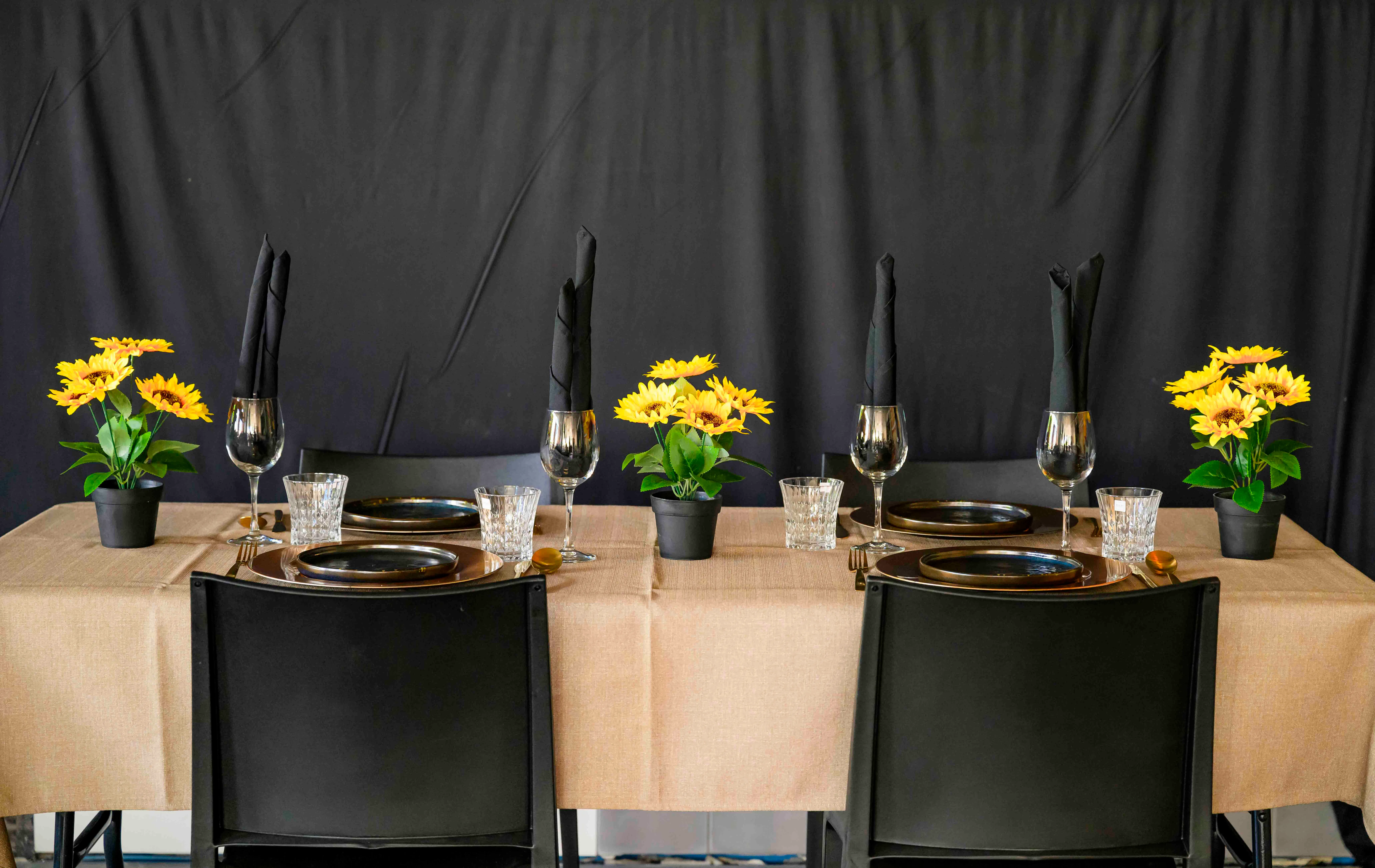 Dinnerpakket sand black   prijs per persoon beschikbaar vanaf 10 Personen 