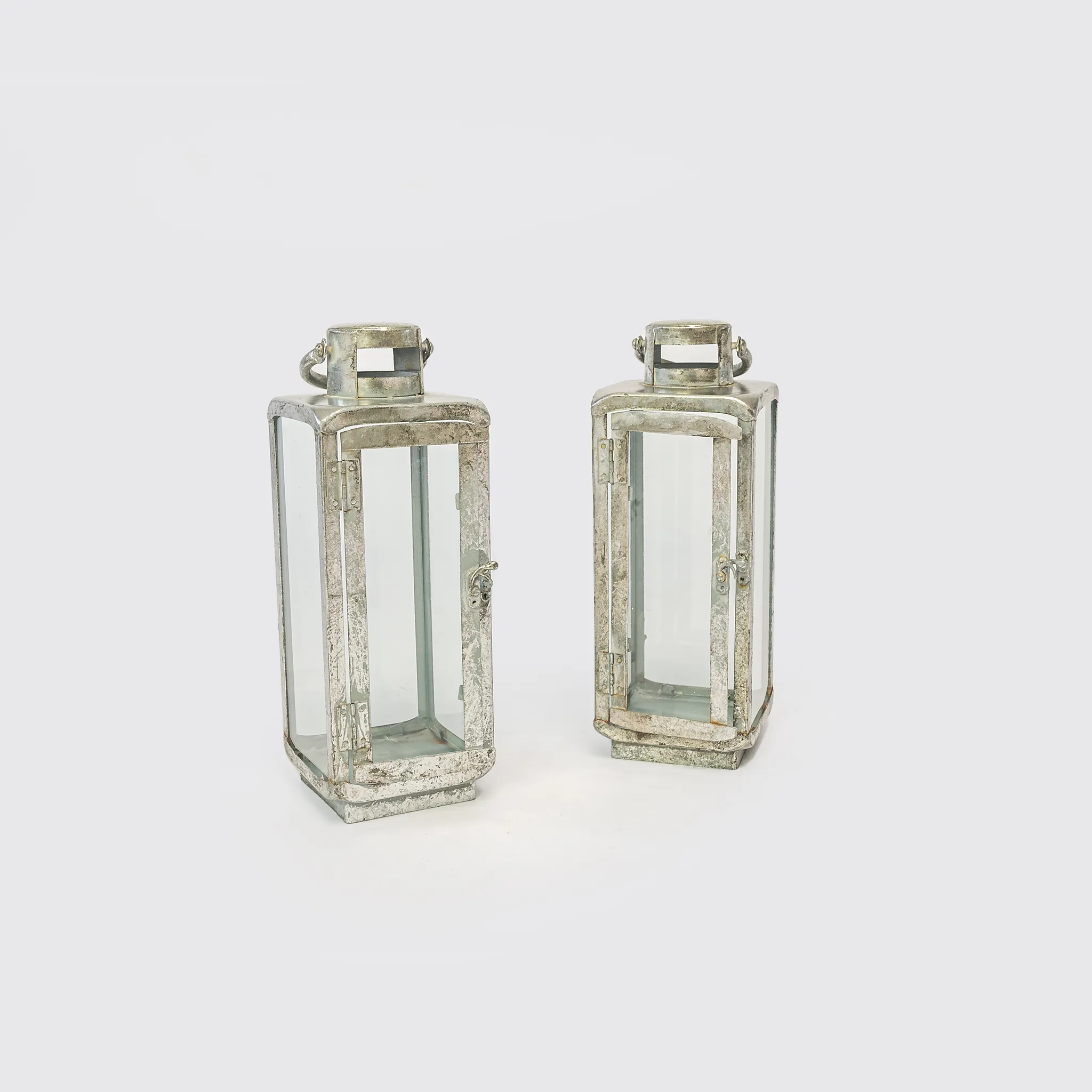 Lantern Medium Silver