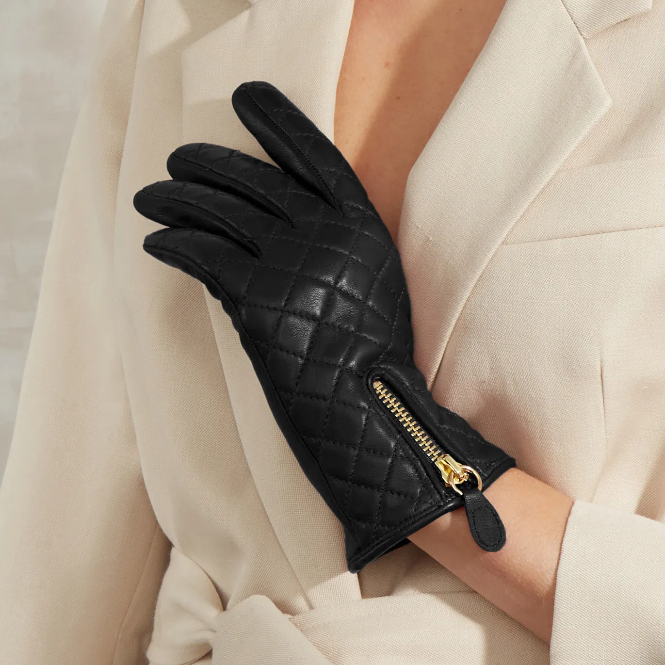 Marie | Cashmere Lined Quilted Leather Glove