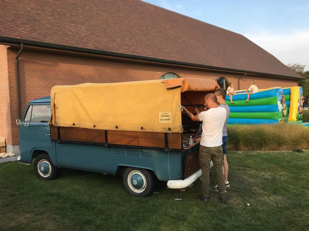 Flat Foor schietkraam bus