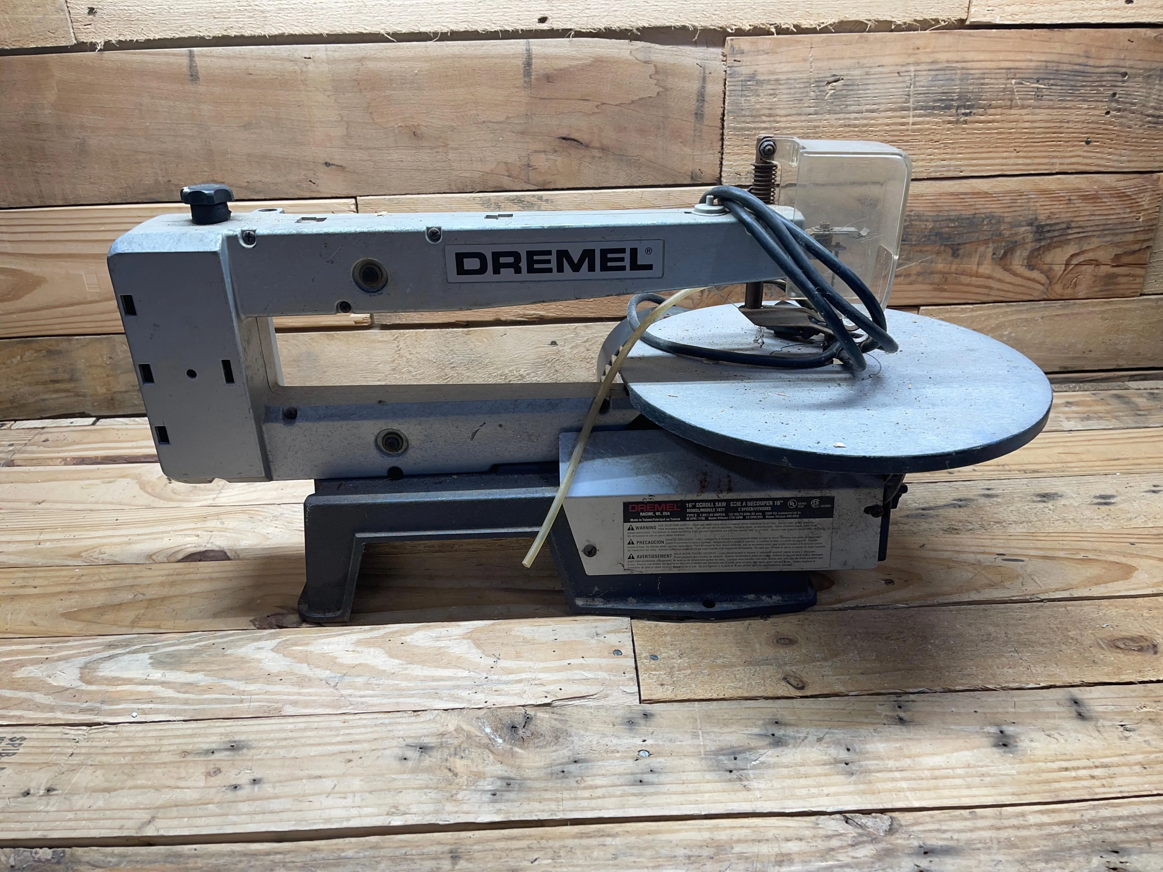 Dremel Scroll Saw