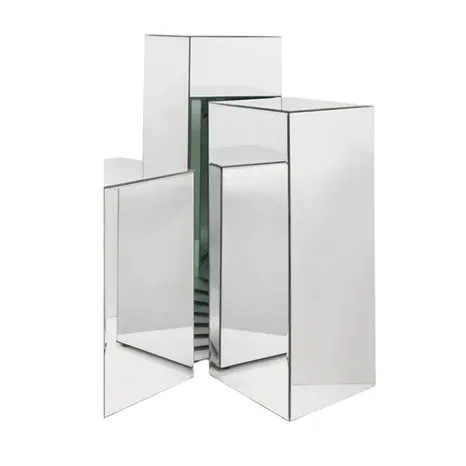 Mirrored Pedestals