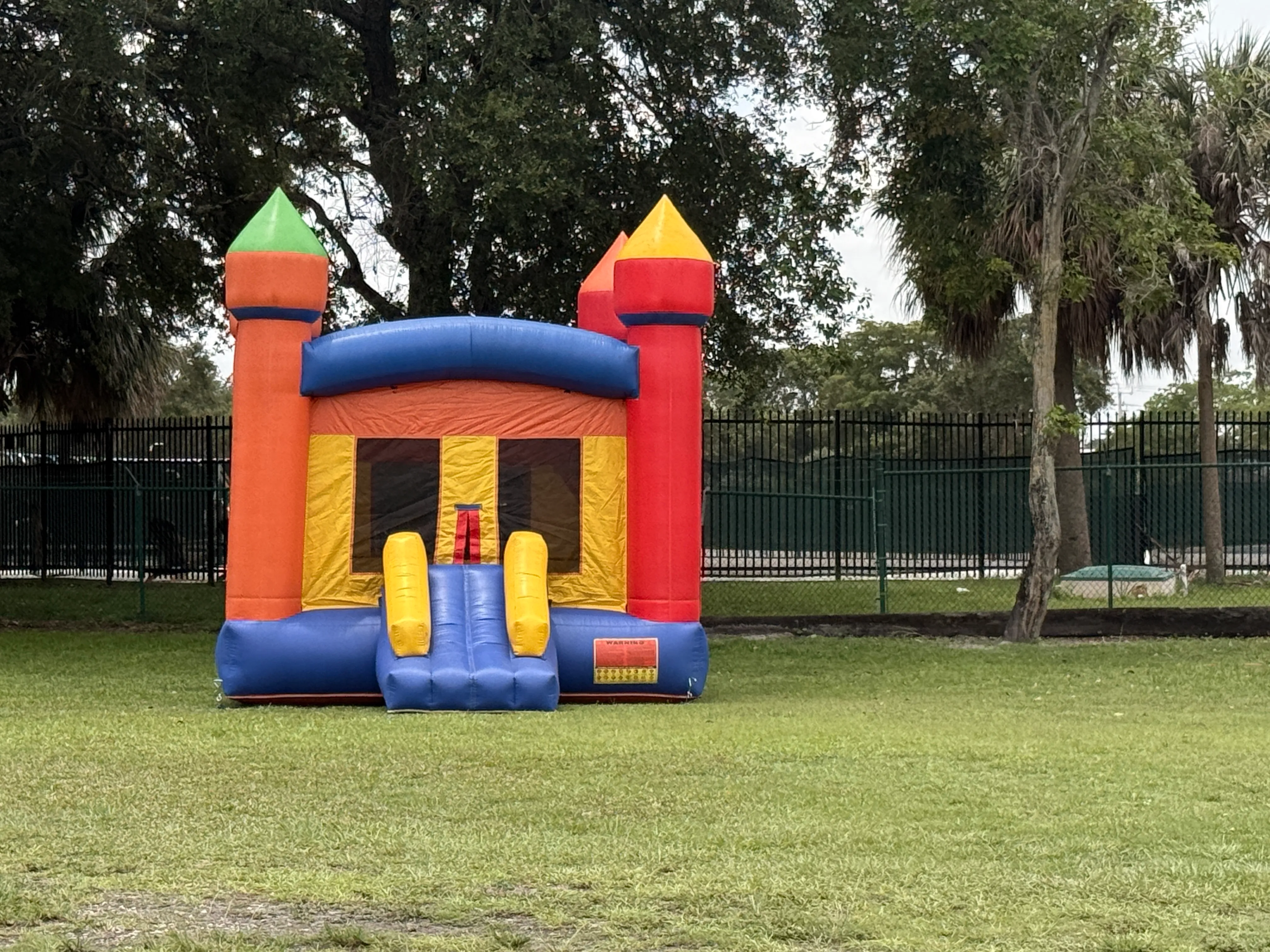 13x13 Bounce house