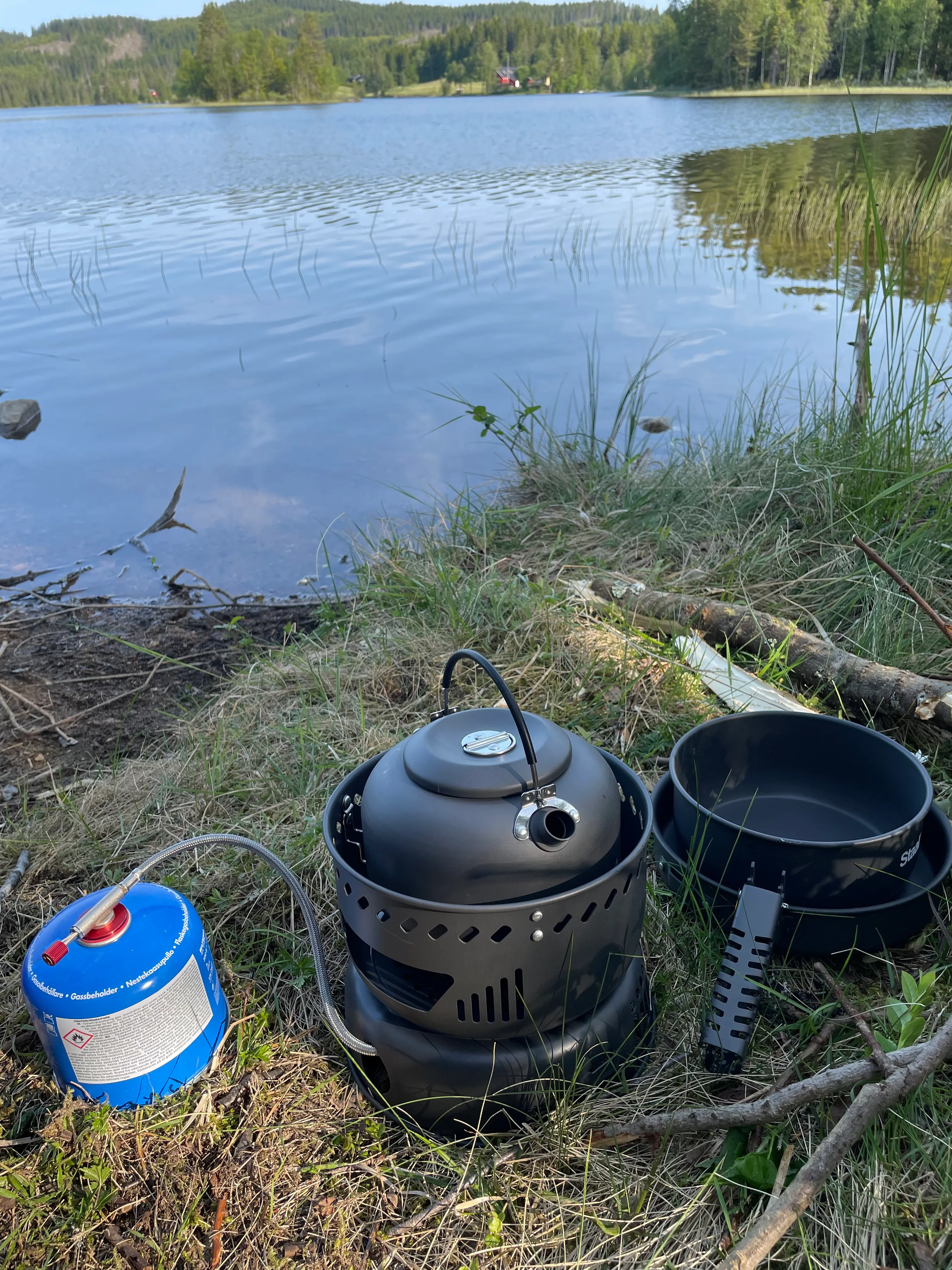 Camping Stove Set / Gas Included