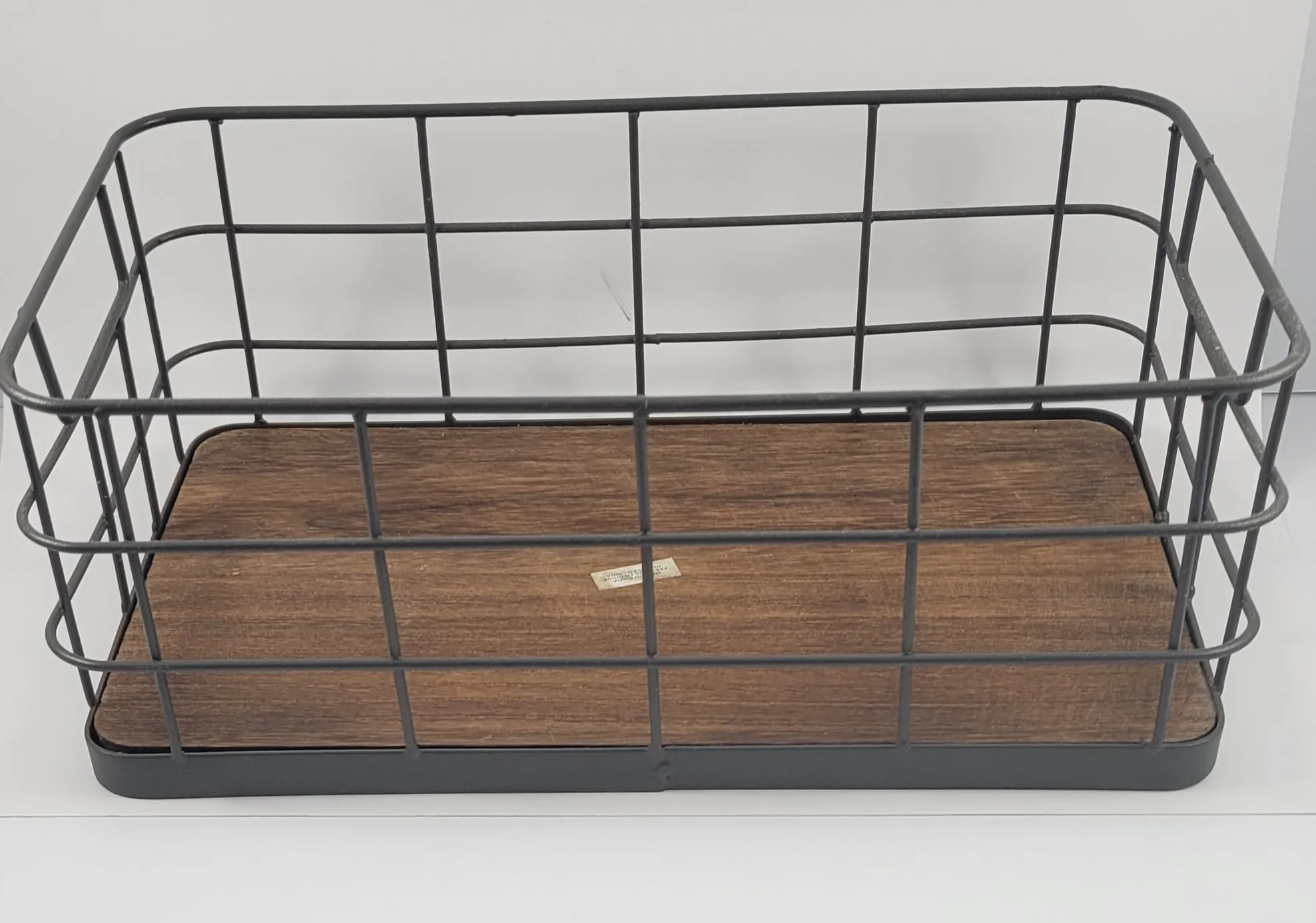 Wire/Wood Basket