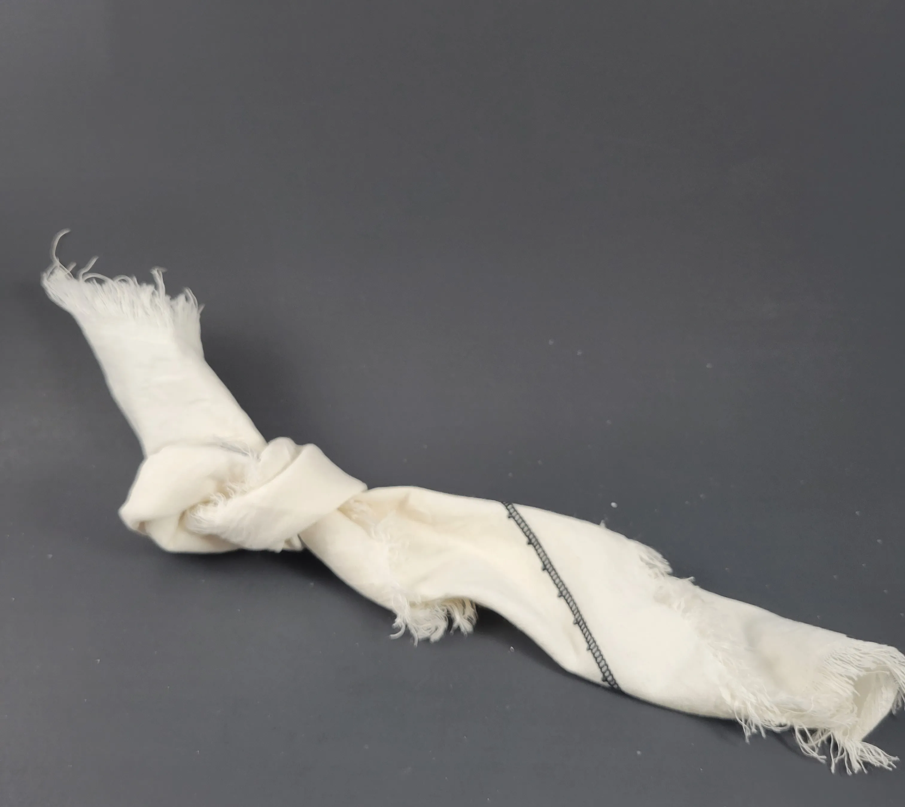 Cream/Black Napkins