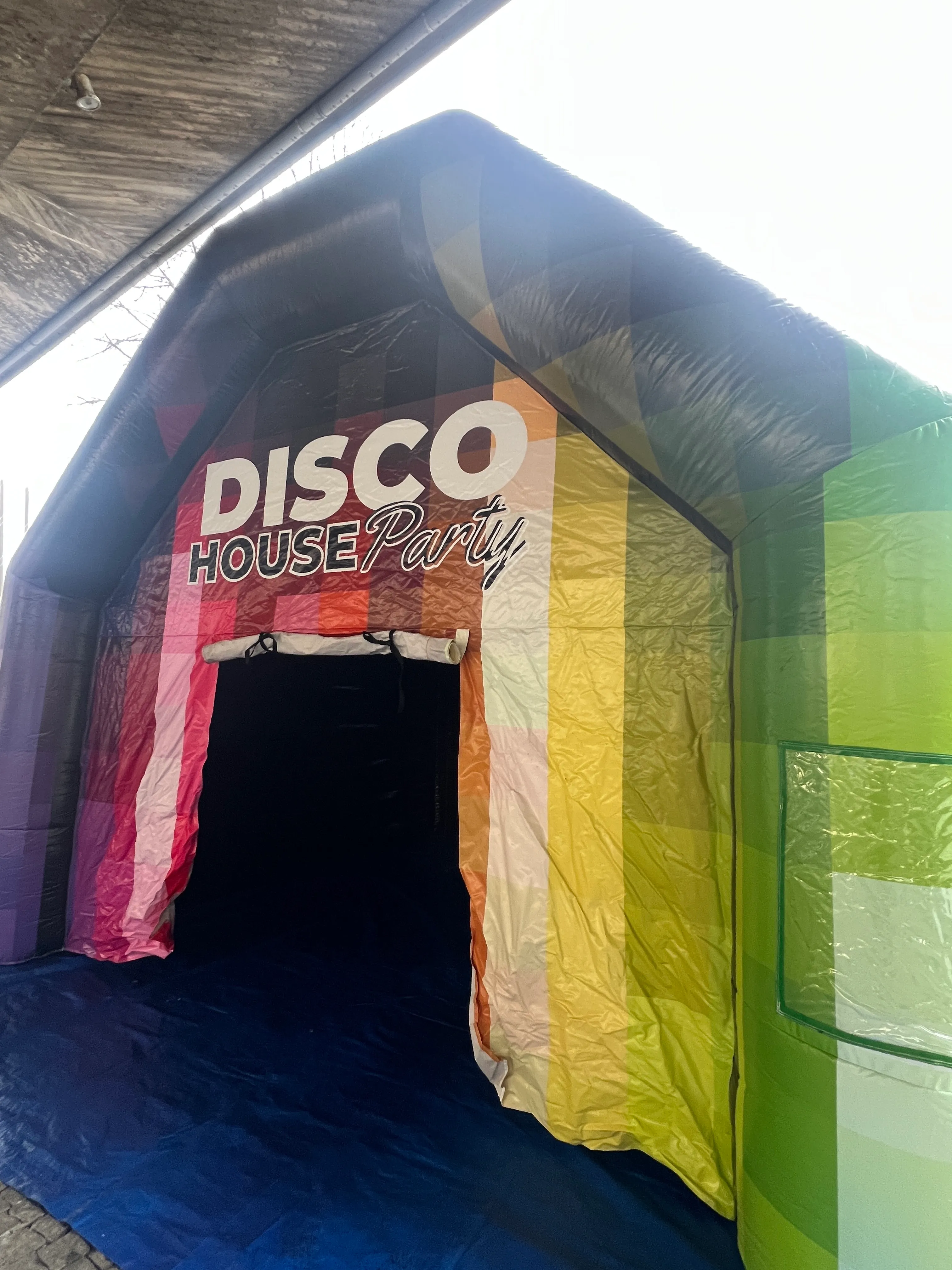 Oppblåsbar Nattklubb (32m2)