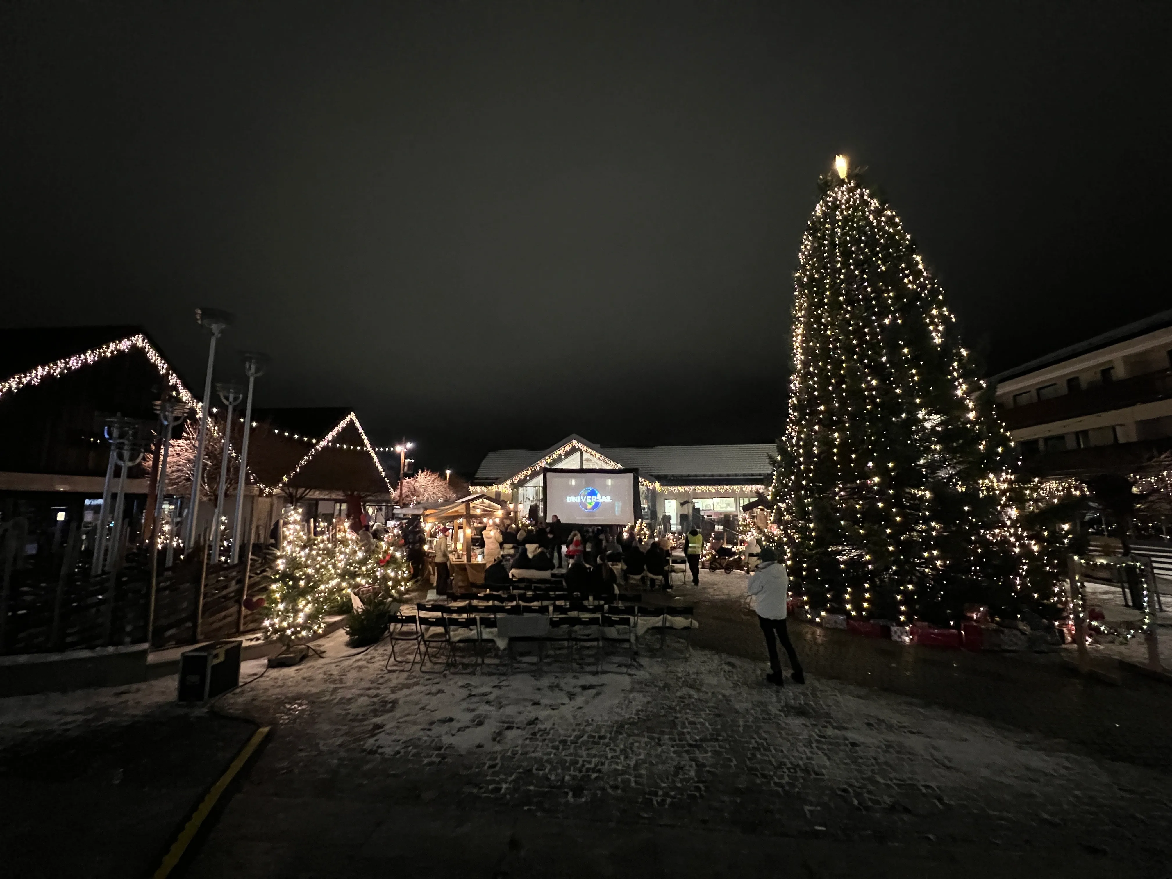 Utekino Premium PRO med lerret 8 meter 