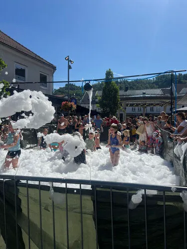 XL 3000W SKUMKANON TIL SKUMPARTY