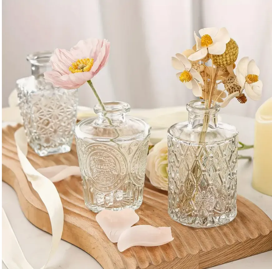 Clear Glass Bud Vases – Assorted Styles