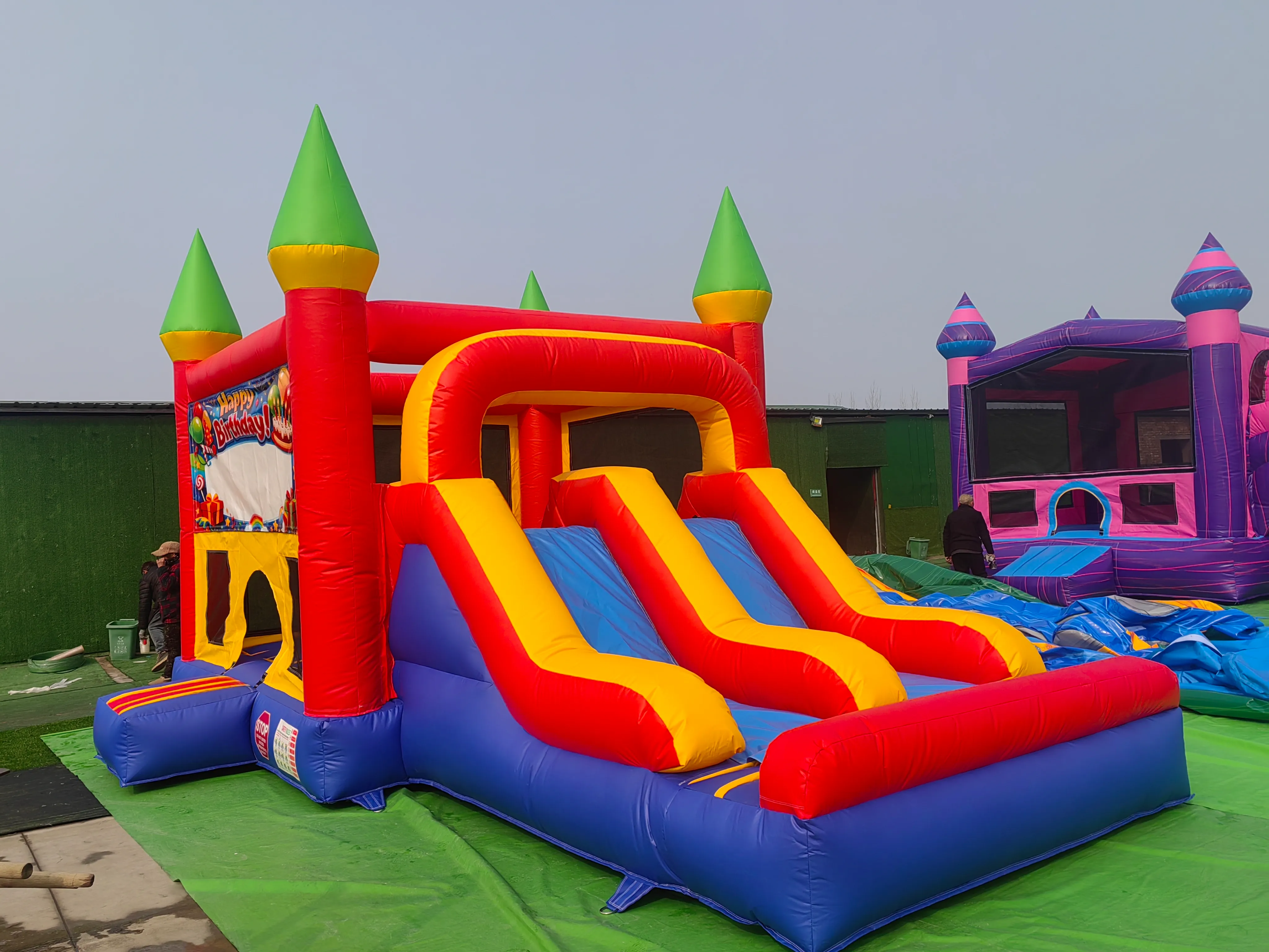 Supreme Bounce & Slide Combo Bouncy Castle