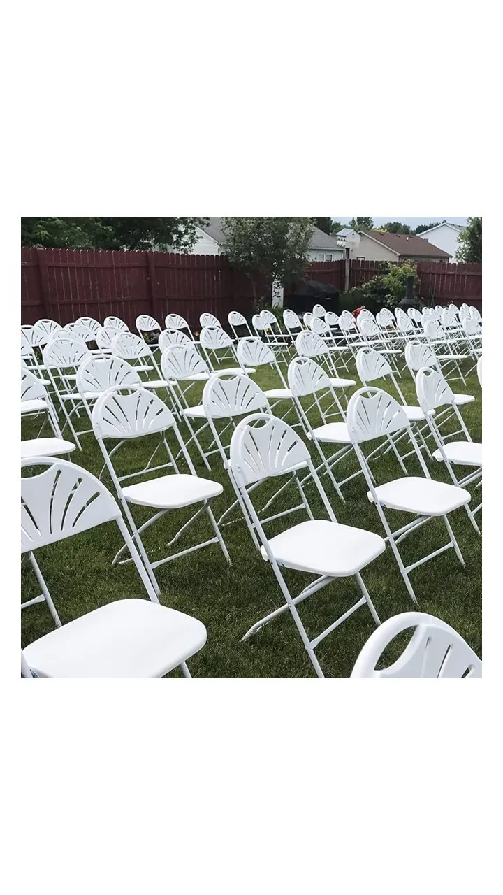 Fanback White Folding Chair 