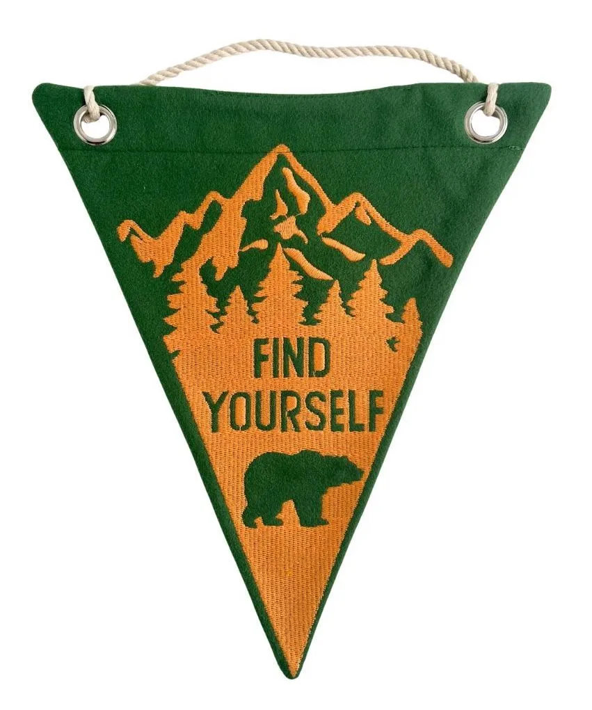 Green Felt Camp Pennant/Small