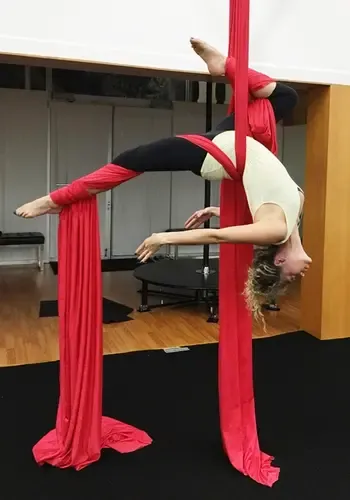 Adult Aerial Class 18yrs+