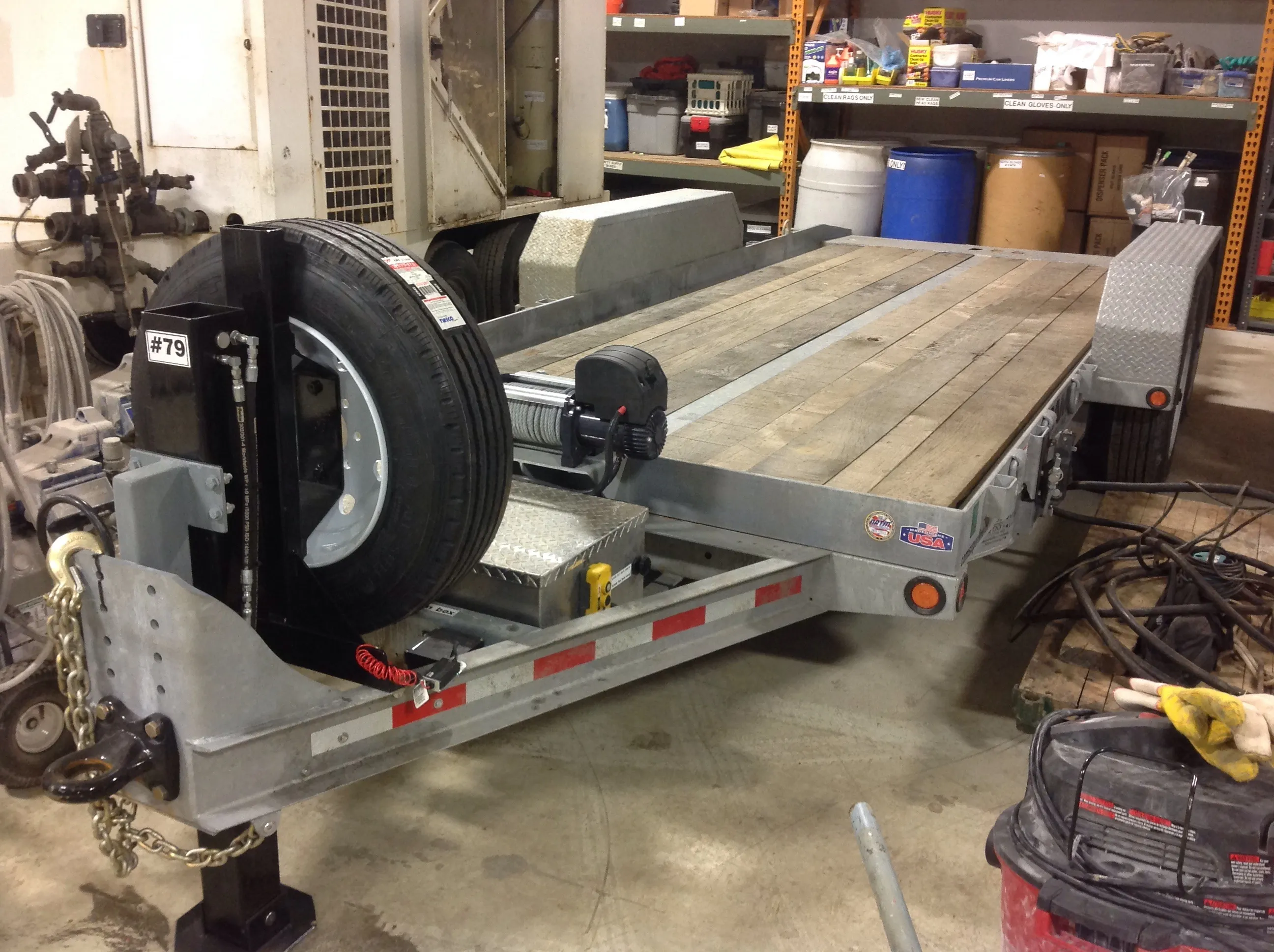 CAM Tilt Deck Trailer with Winch
