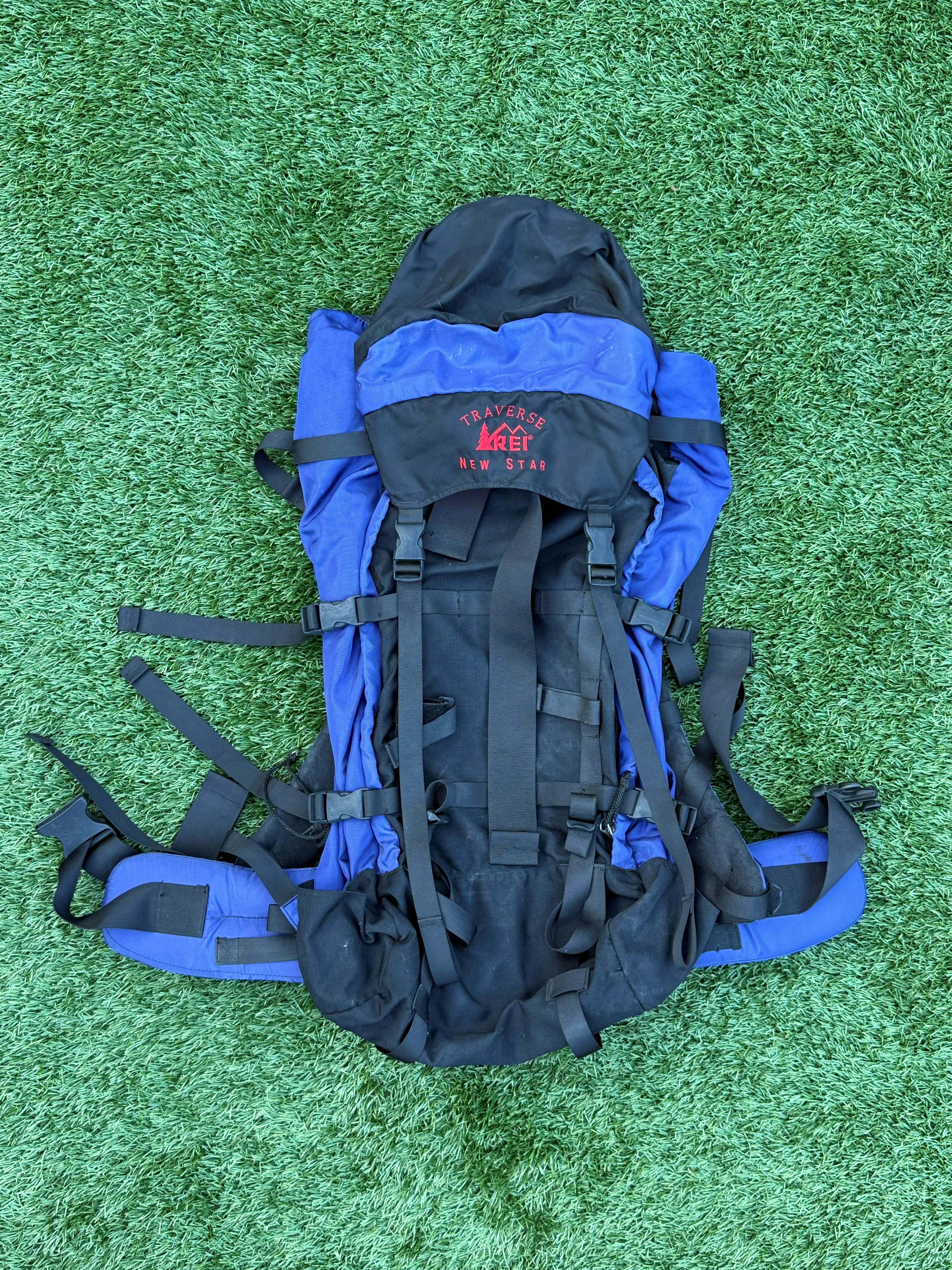 REI Traverse New Start 70L Large Hiking Backpack (used)