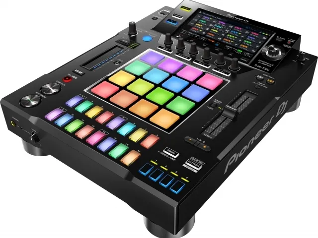 DJS 1000 Pioneer DJ sampleur pro autonome