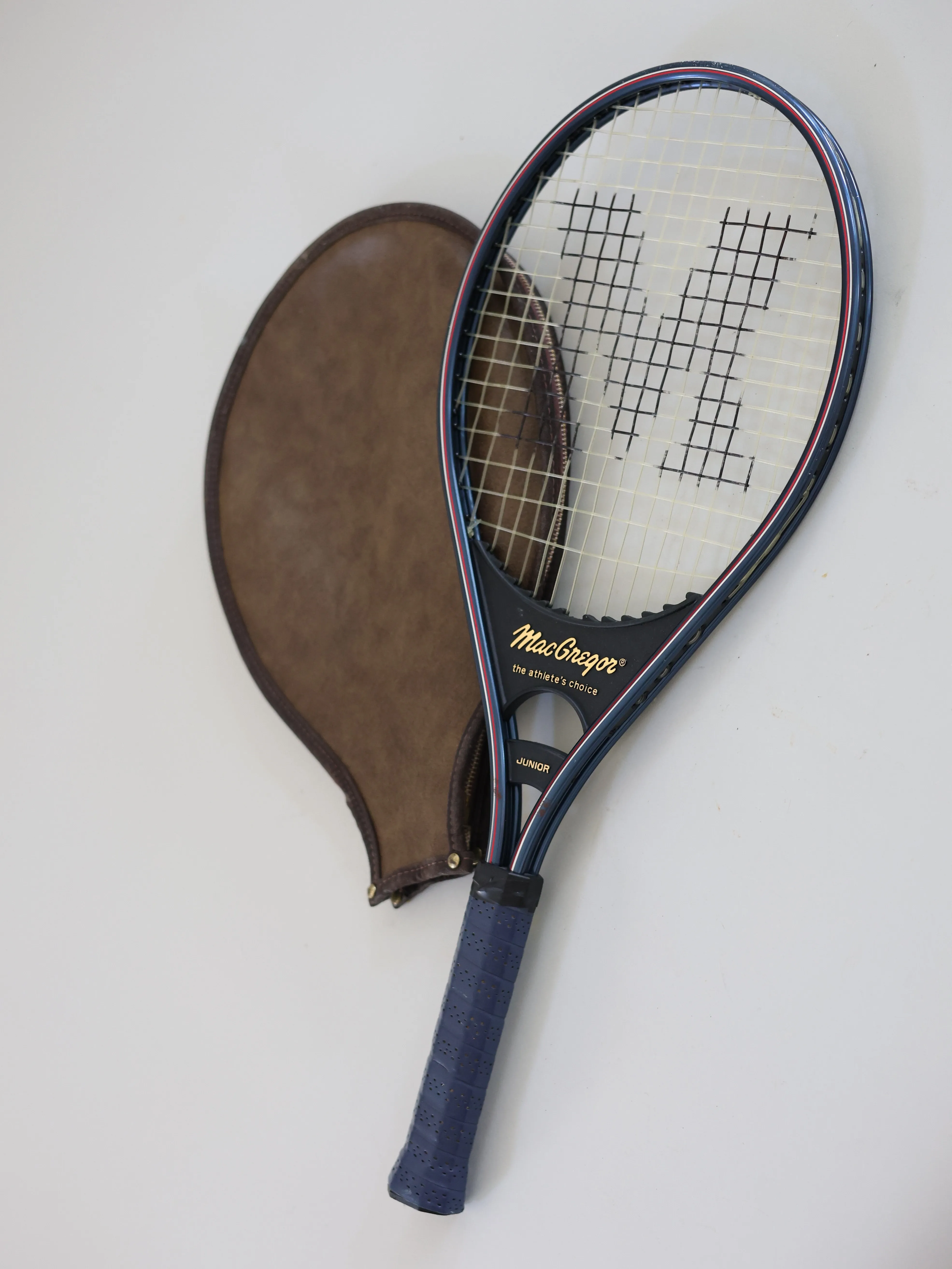 Tennis Raquet Mcgregor Black