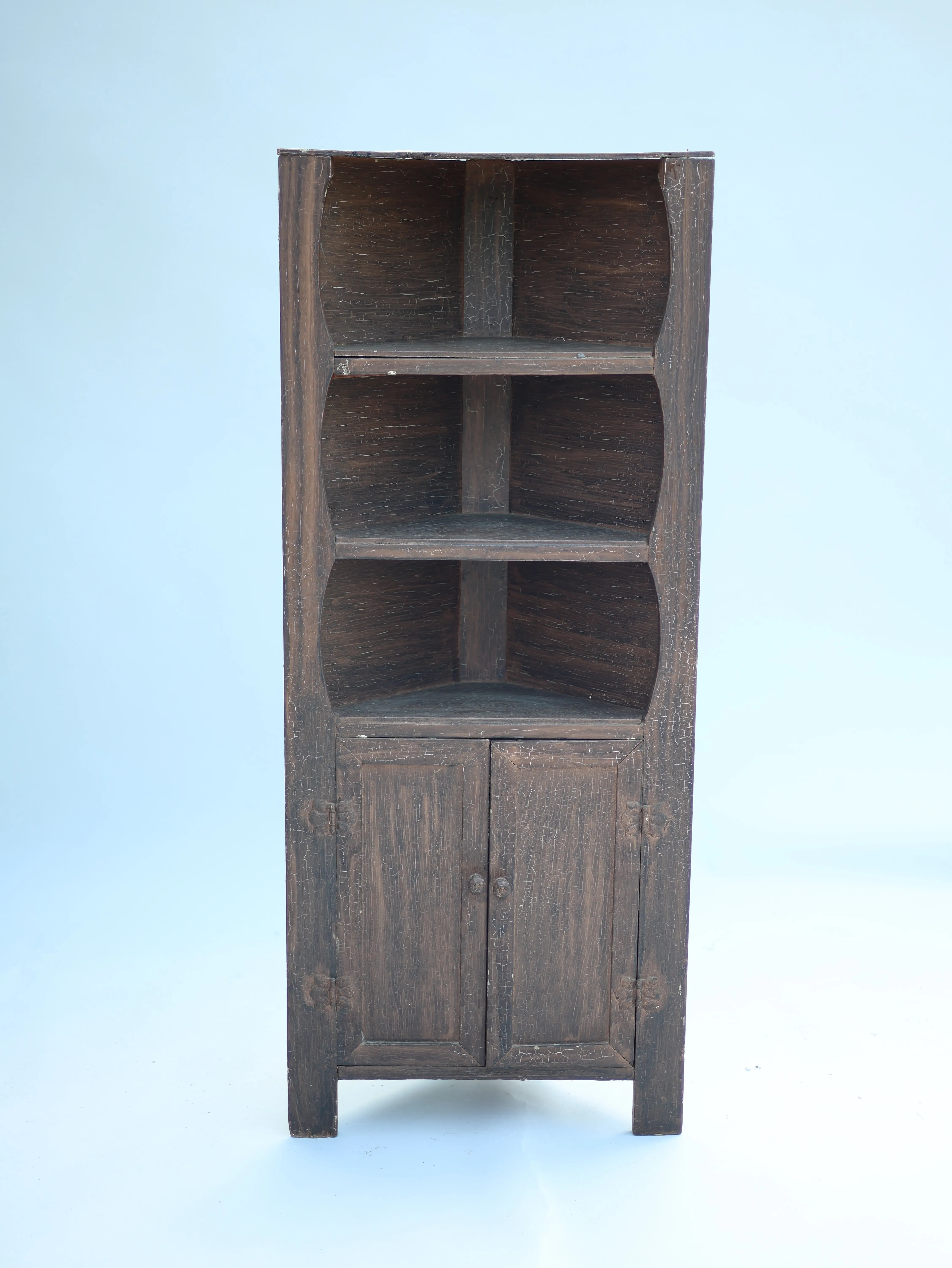 Small Corner Wooden Eustis Antique