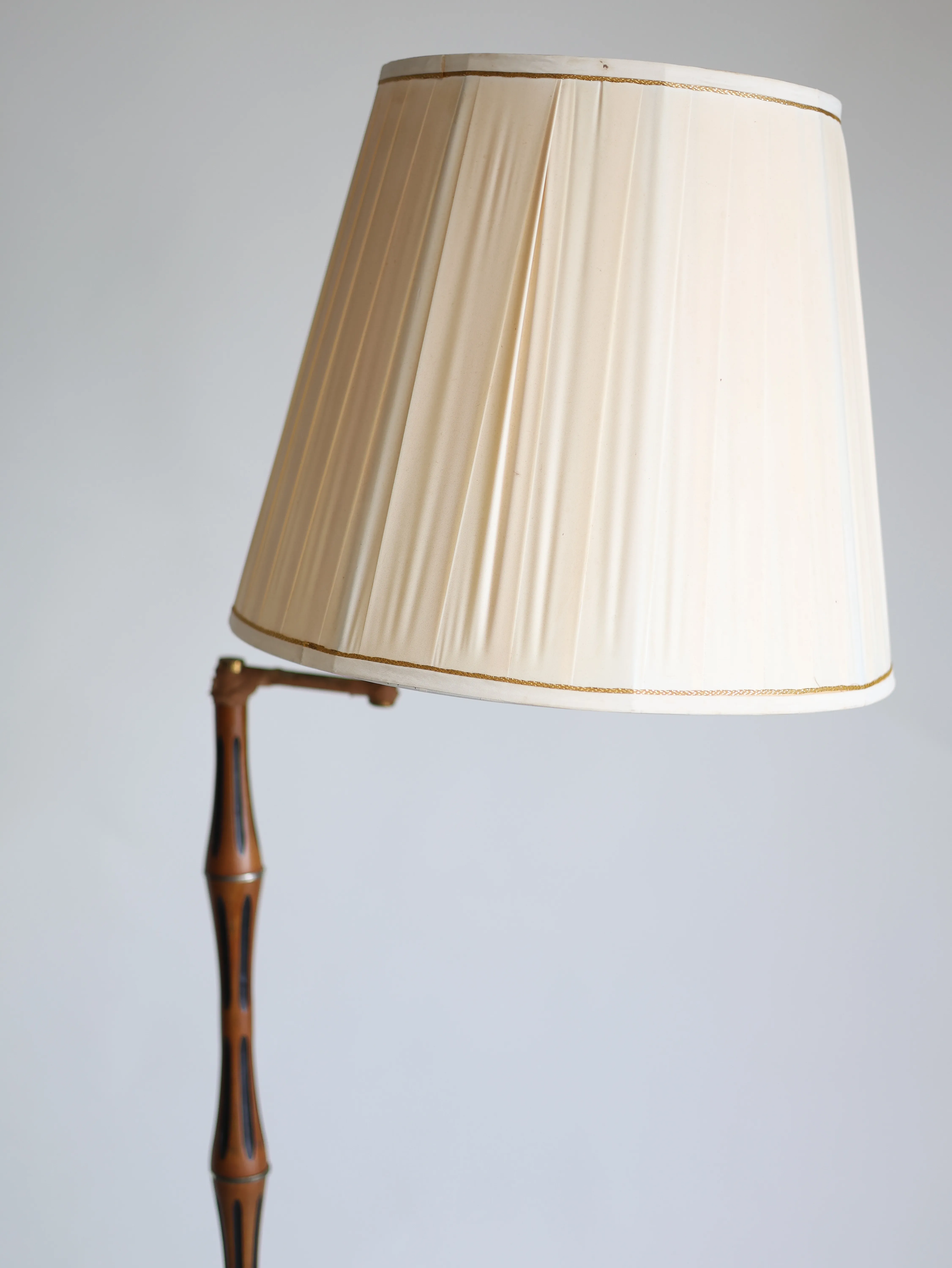 Eustis wooden floor lamp