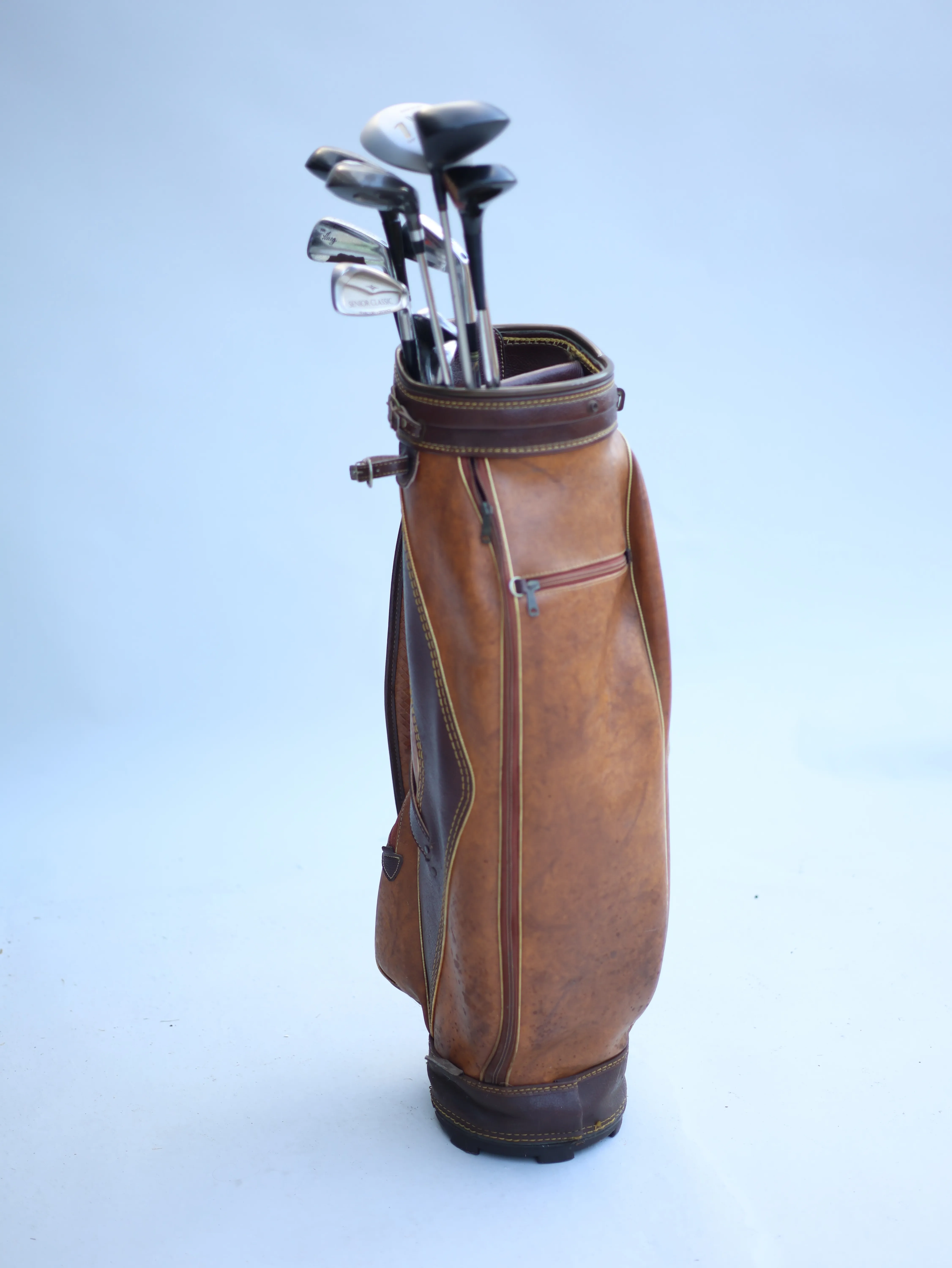 Leather Golf Cubs Ahay