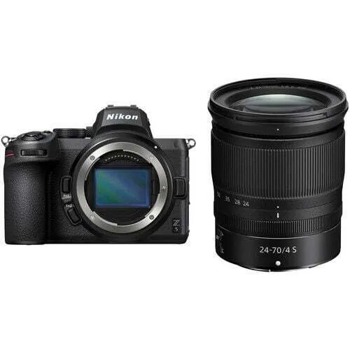 Nikon Z5 with Z 24-70mm f/4 S ( COMBO )
