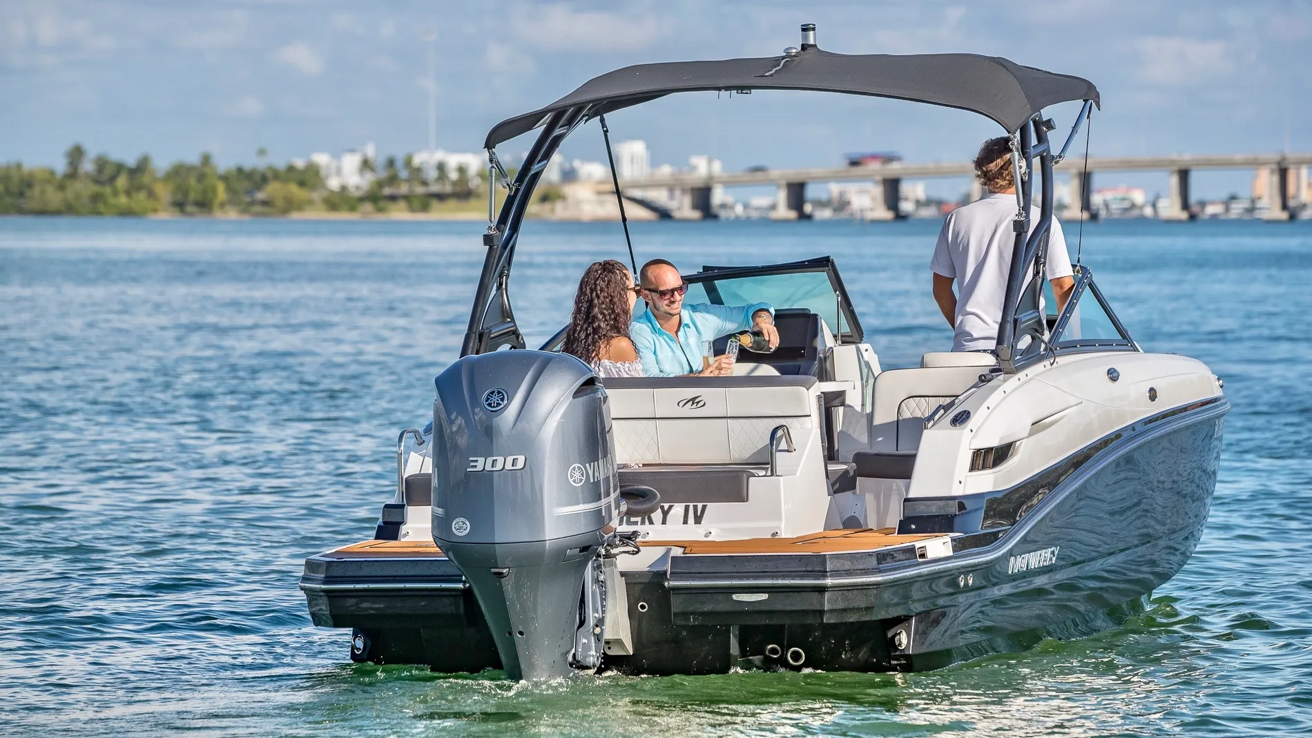 Semi-Private Boat Tour – 2 Hours