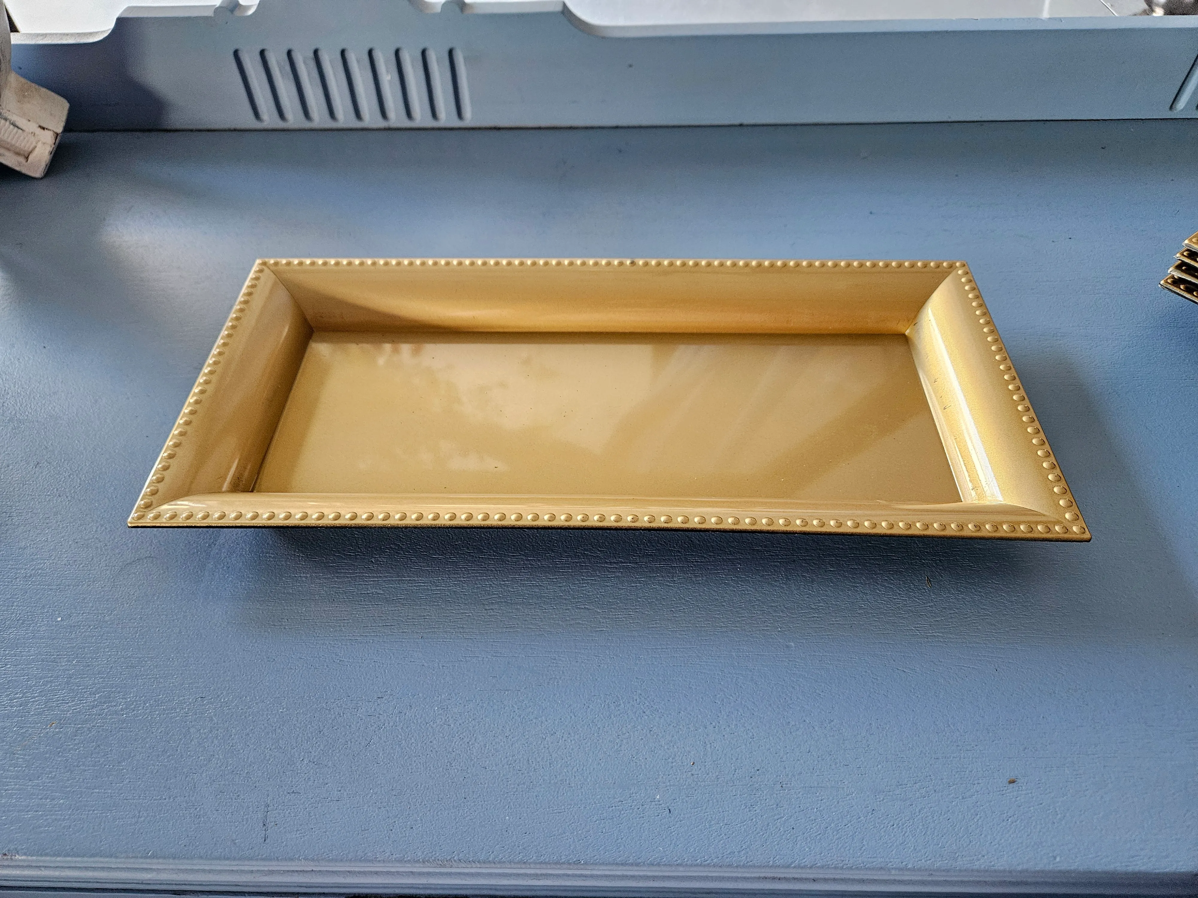 Gold drip tray