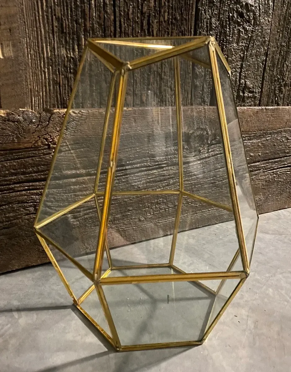 Geometric terrarium gold candle holder 14"