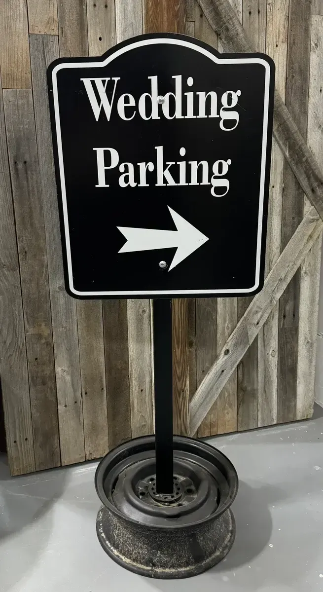 Wedding to the right metal sign