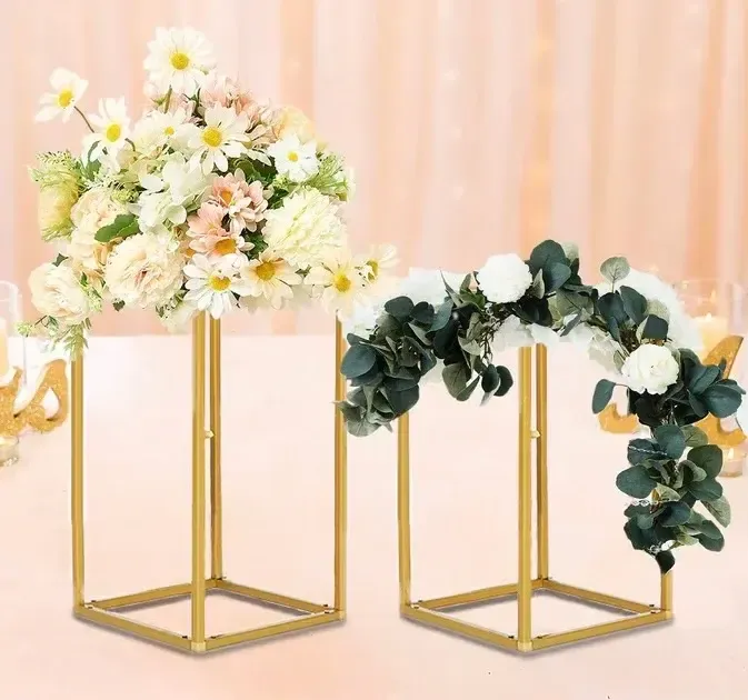 Gold retangle centerpiece stand 12"