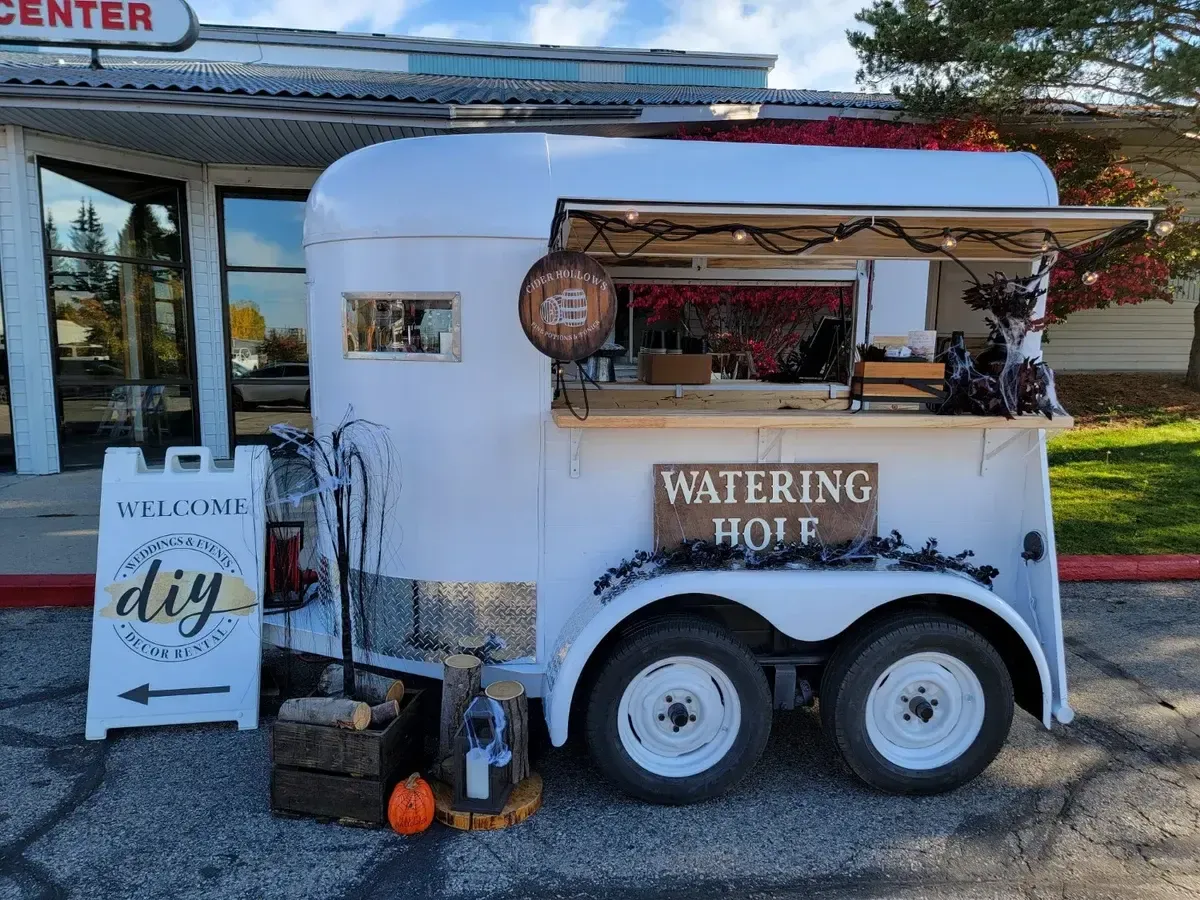 Moblie drink trailer