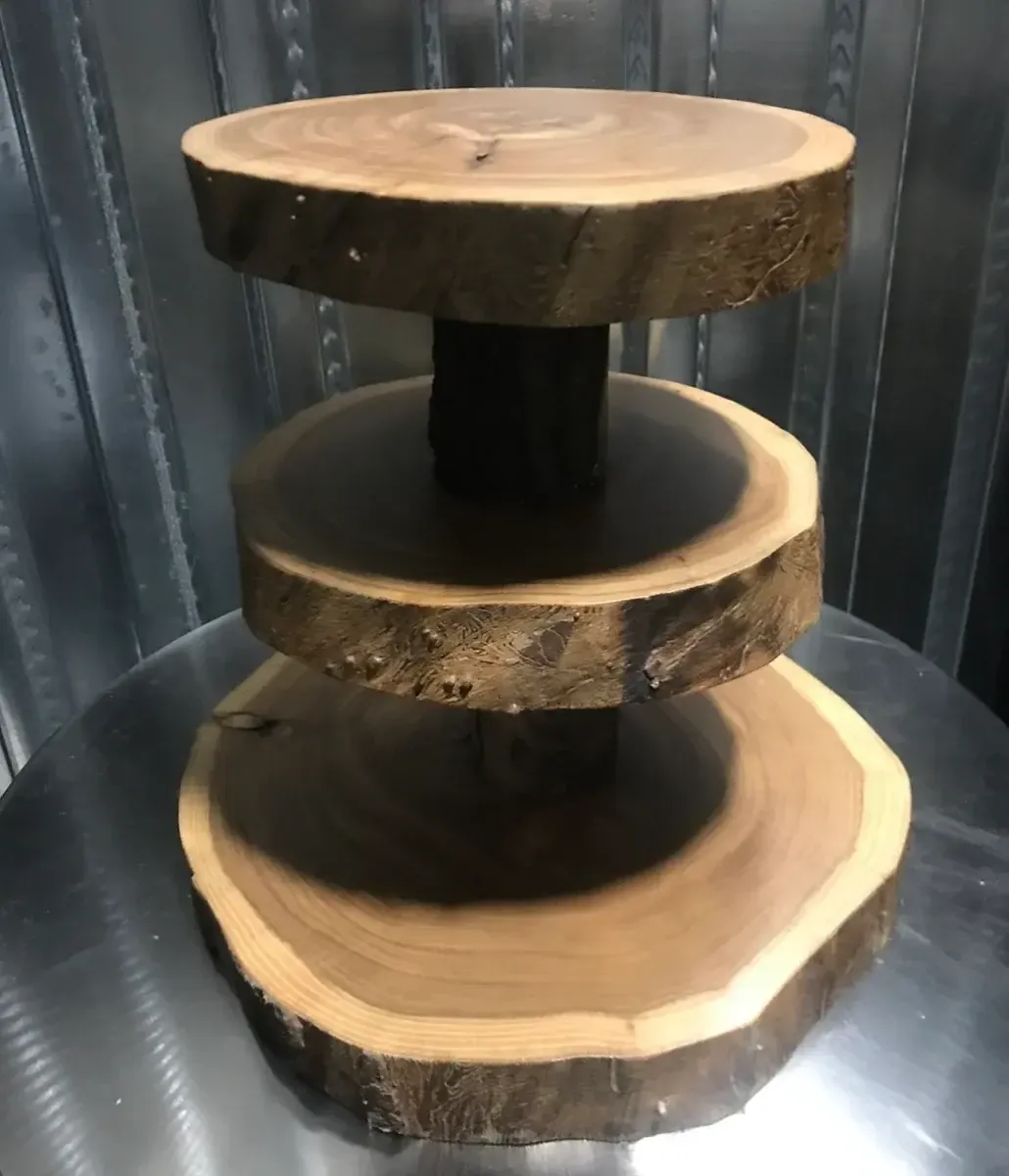 Chelsea 3 tiered tray wood rounds