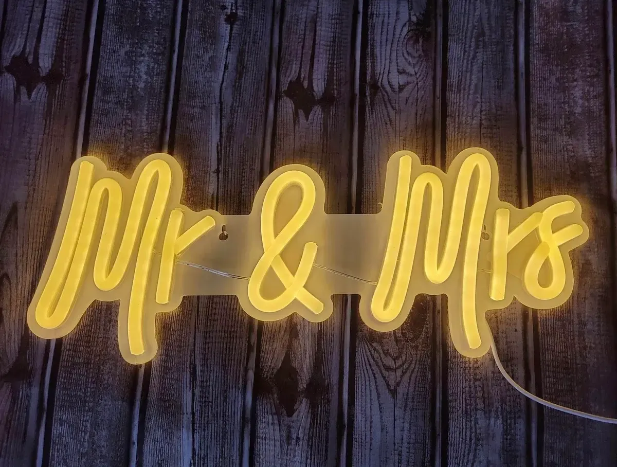 Mr and mrs neon sign