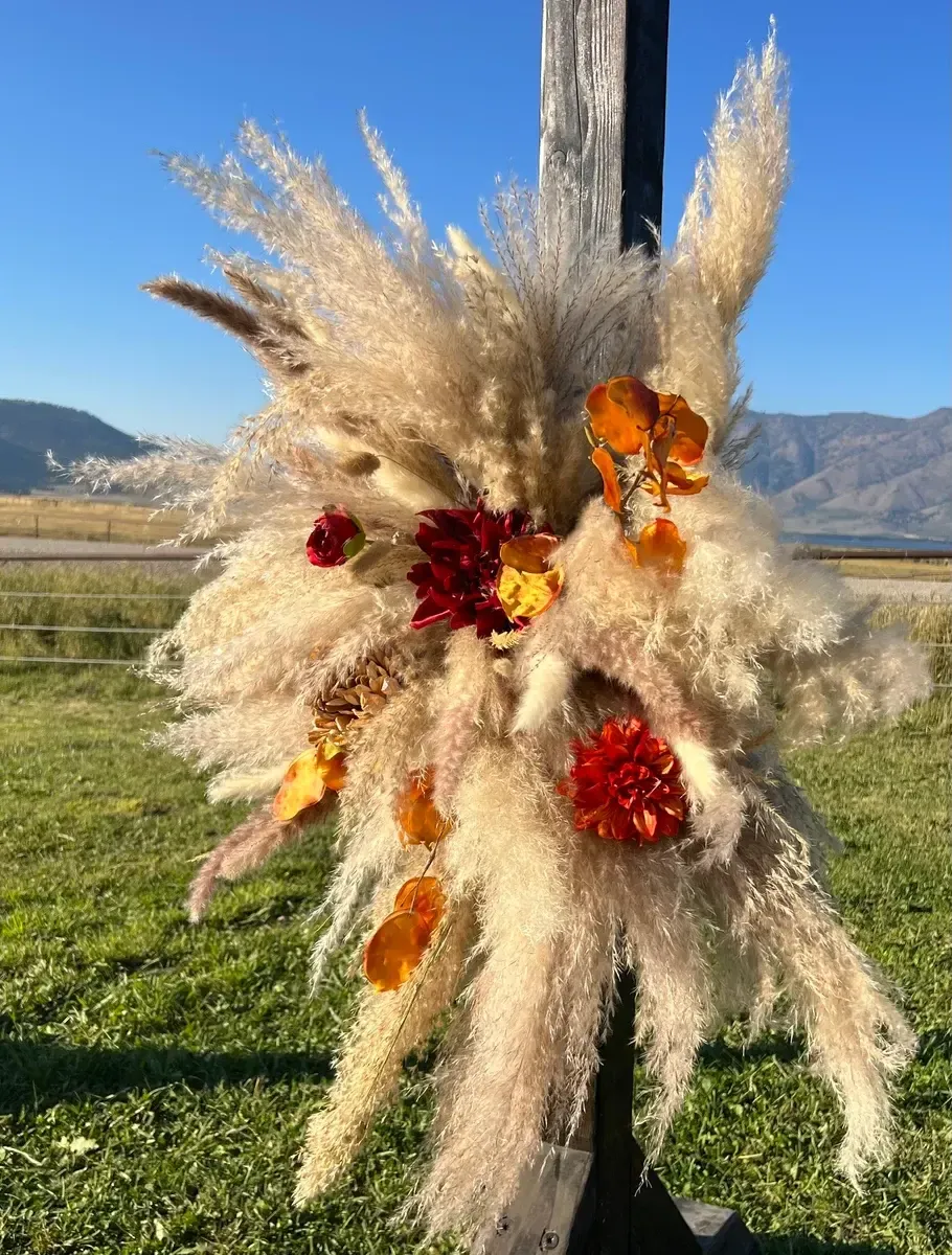 Pampas floral swag small