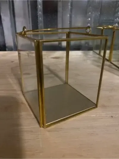 Joann gold square lantern - 4"