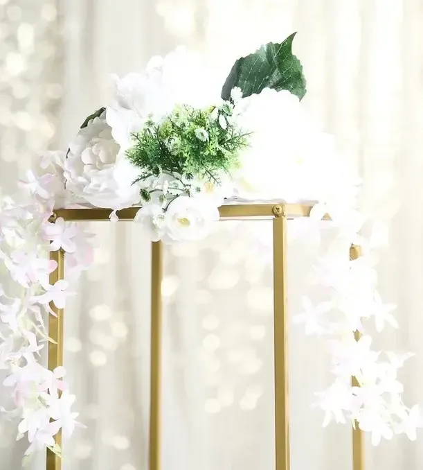 Gold rectangle centerpiece stand 16"