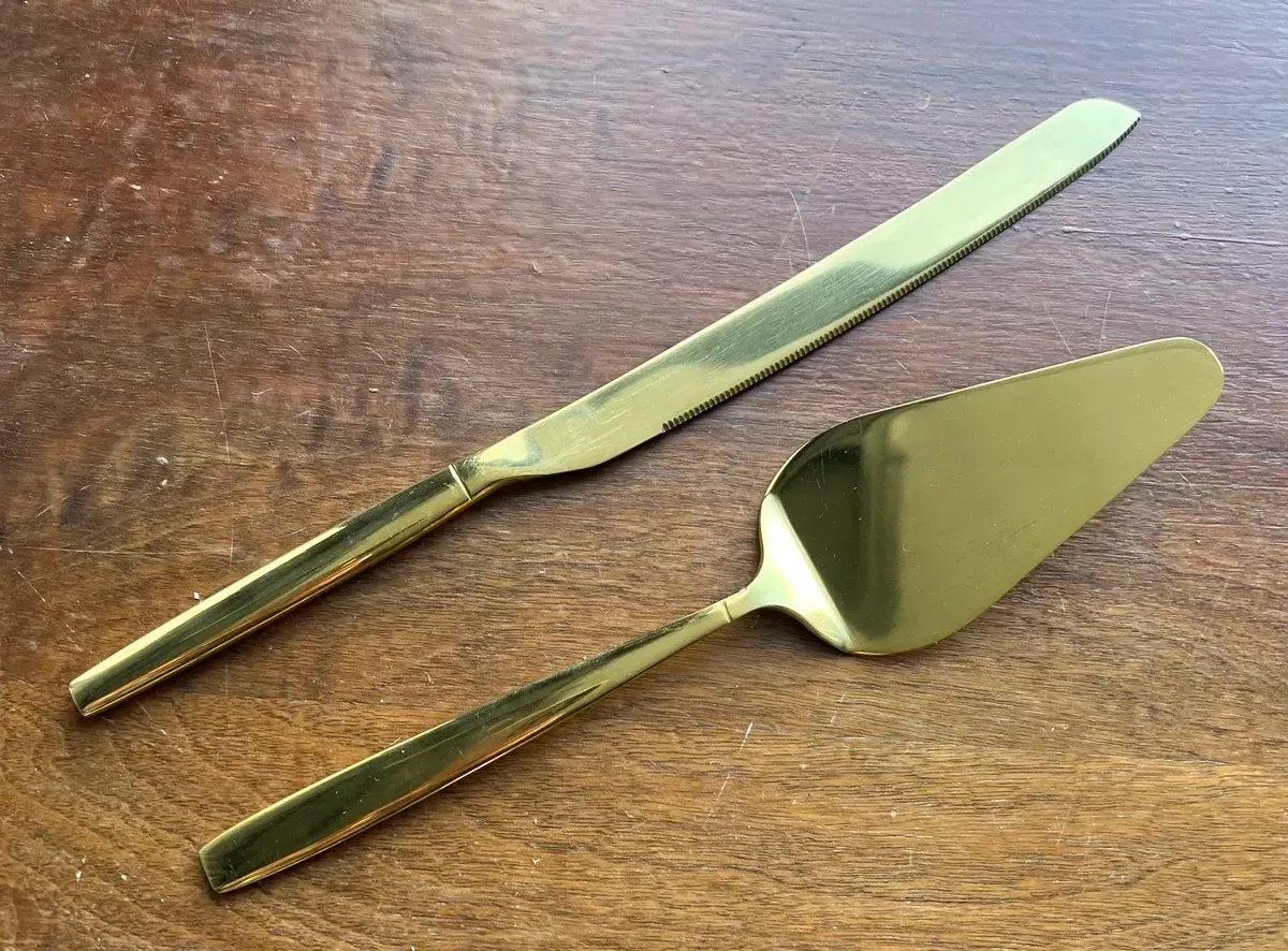 Cake knife and server set - gold