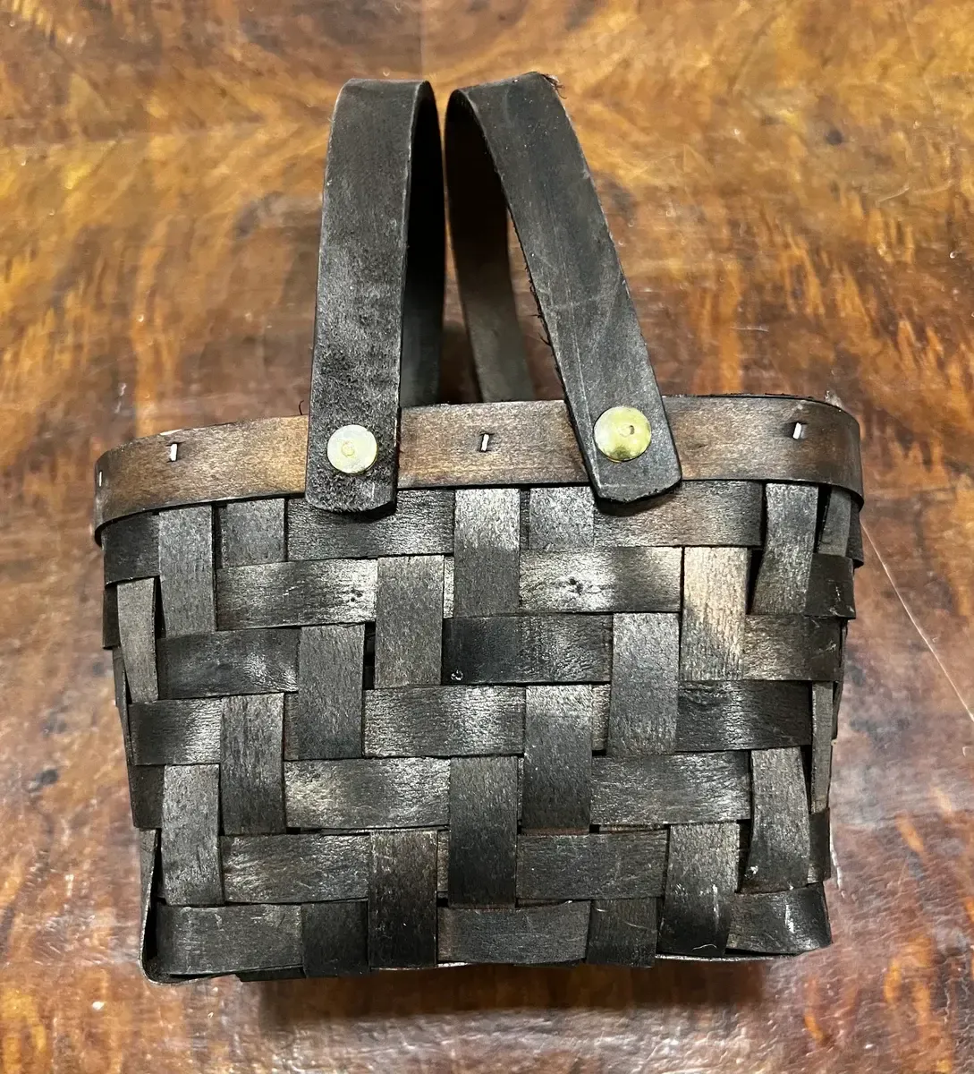 Square woven basket 15”