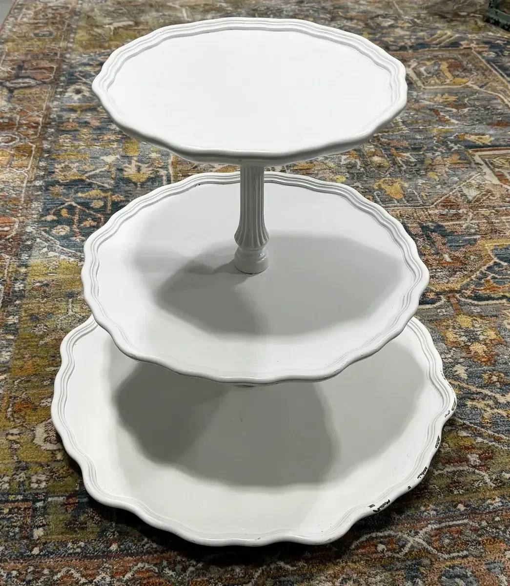 Lindsay 3 tiered sering tray