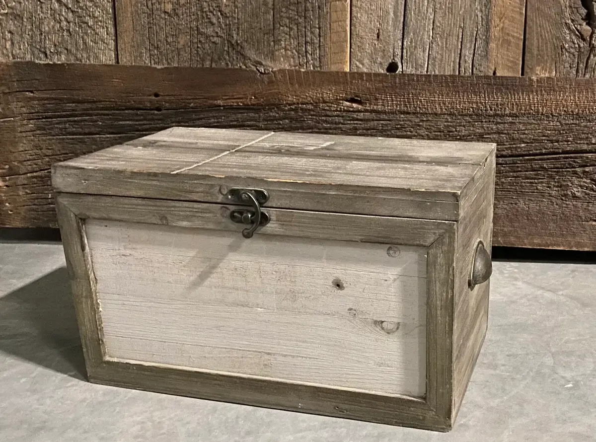Bristol grey wooden chest
