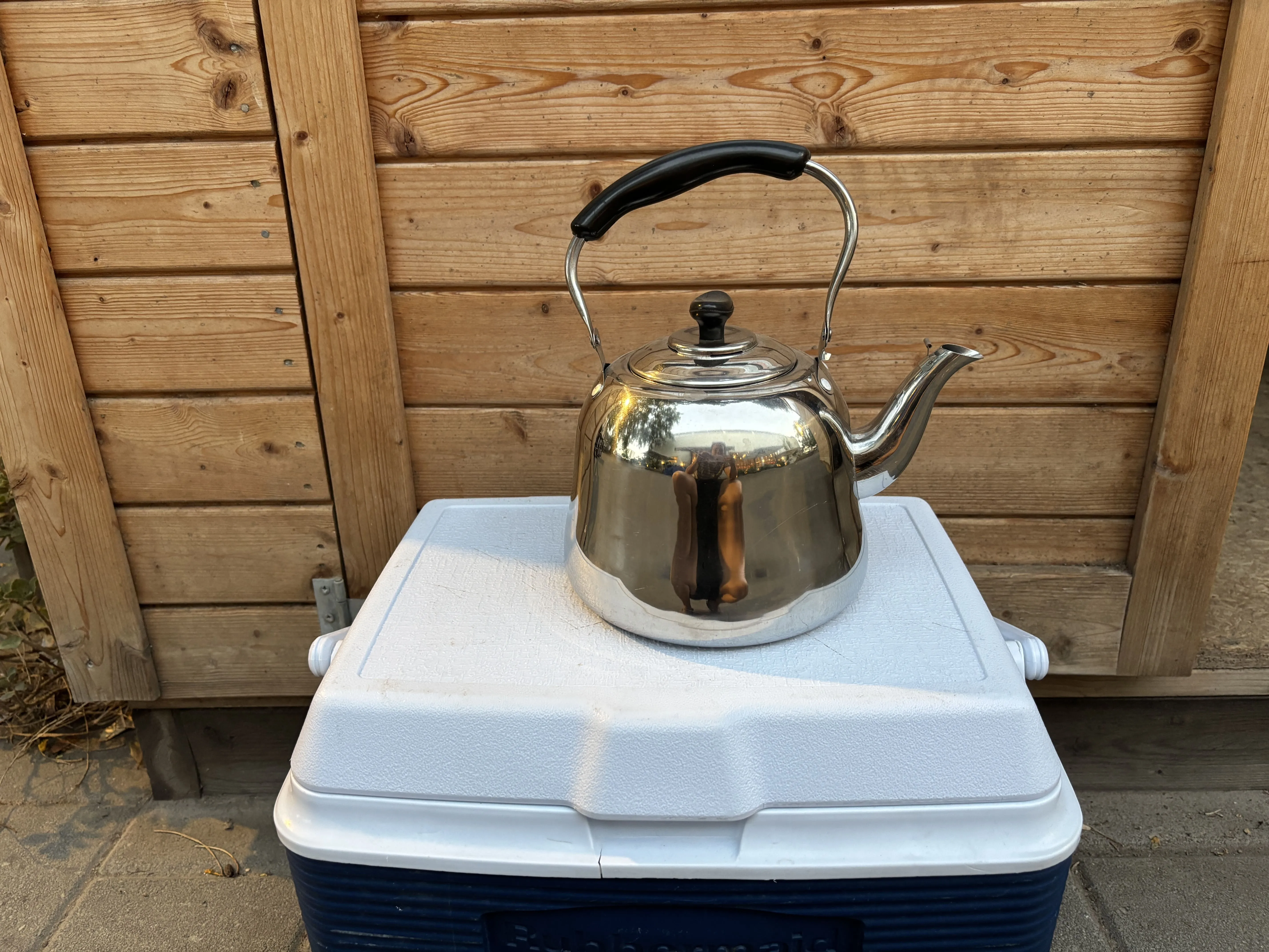 קומקום לשטח