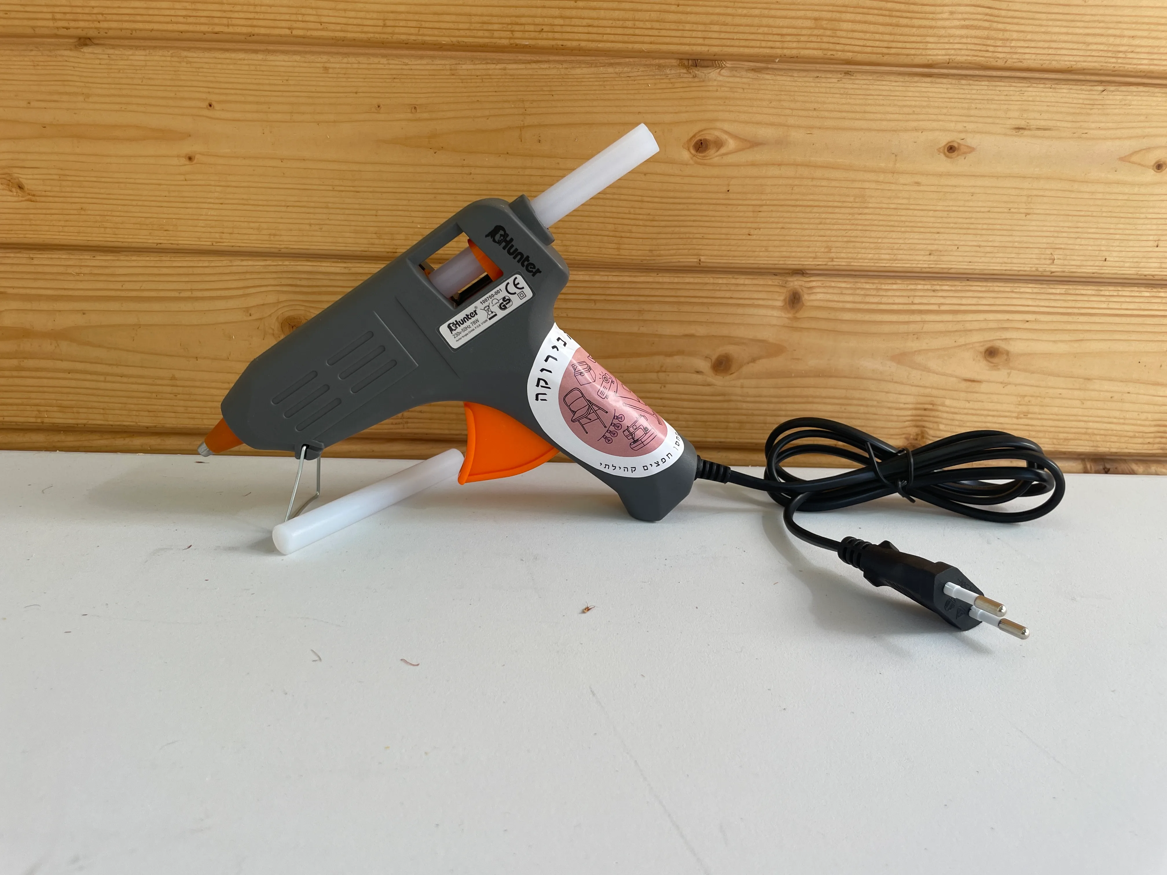 אקדח דבק חם