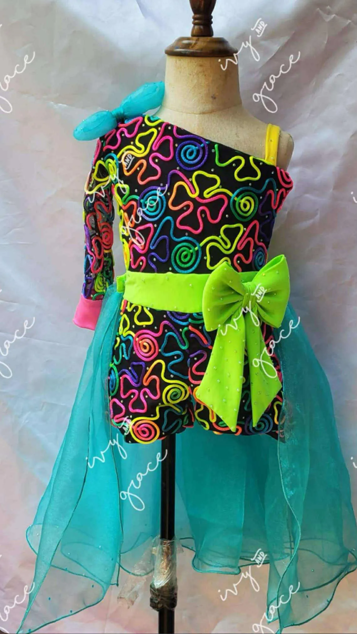 12/2 Neon Wear Fun Fashion- Miranda Jo