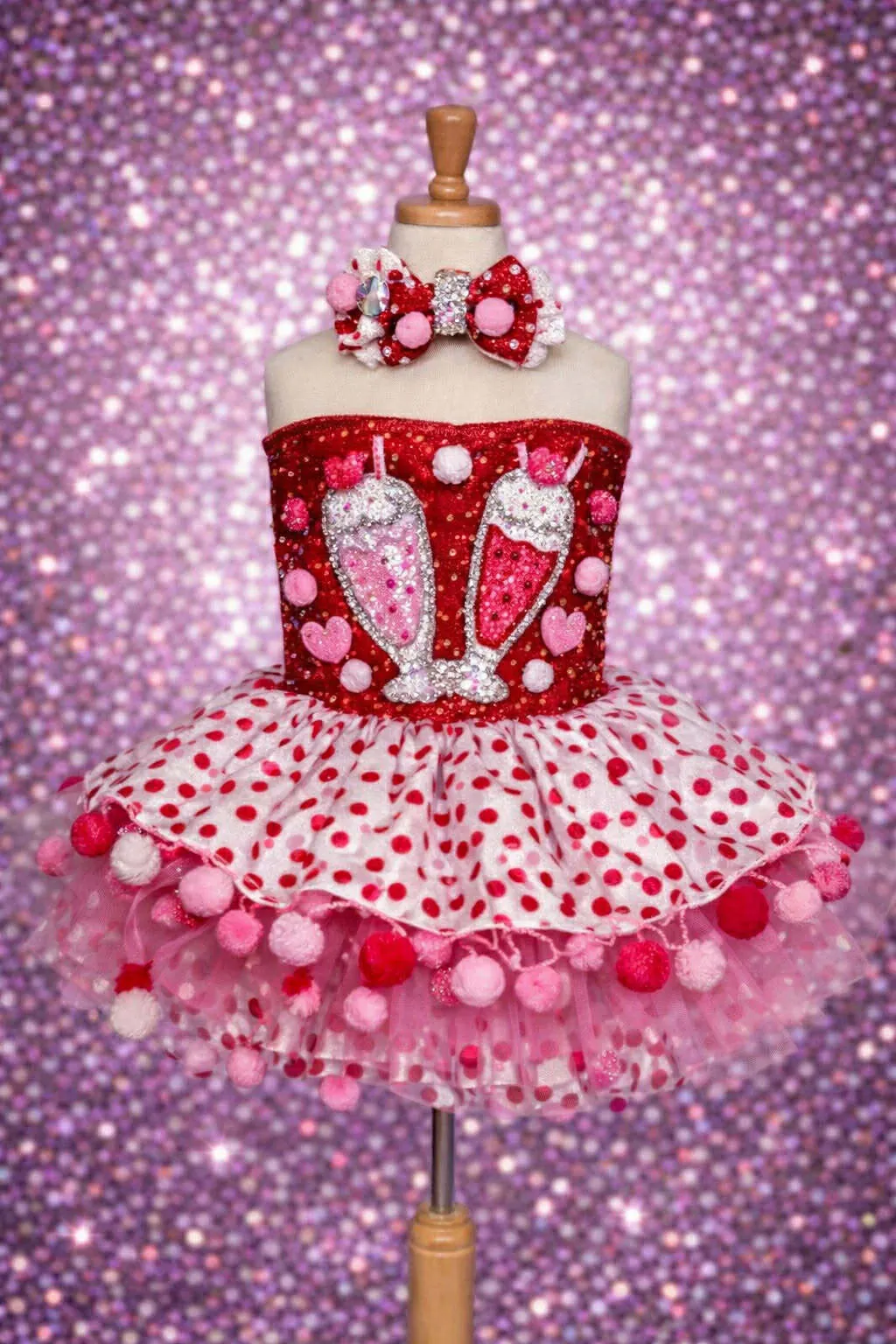 18/3 Milkshake Hearts- Fallon Hackett