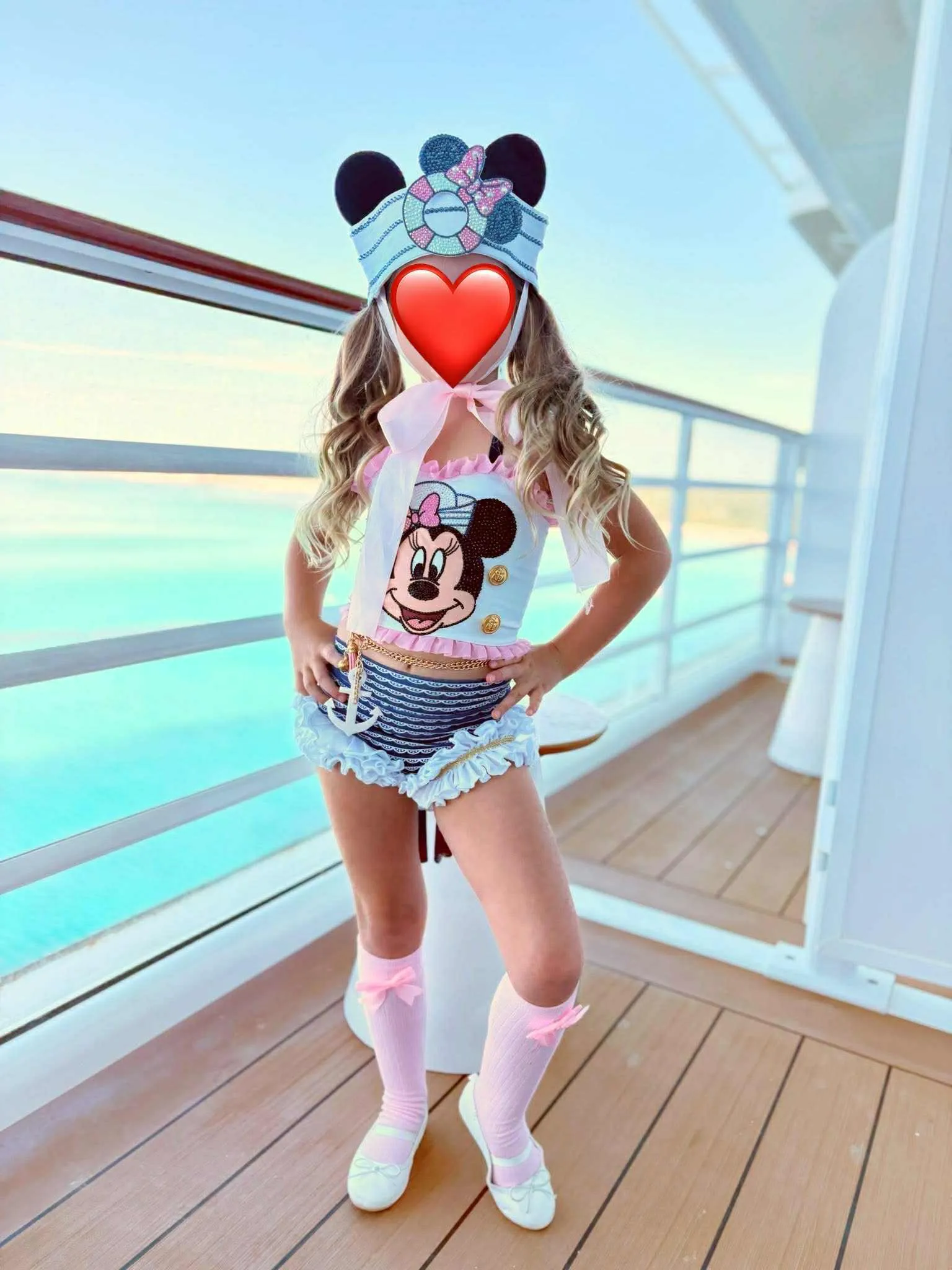 2/4 small 5 Minnie Mouse Swim/OOC/Casual 